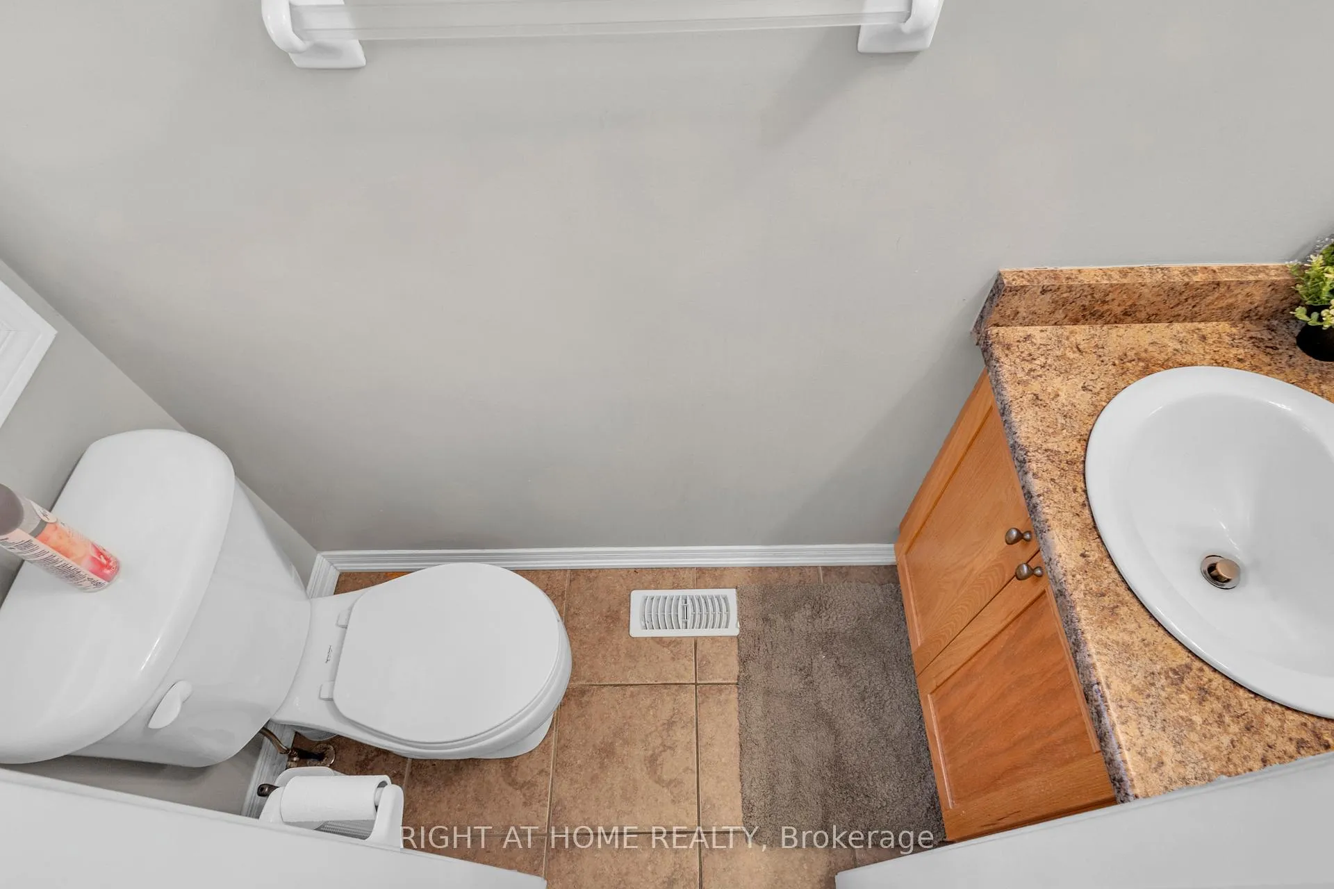 Photo 23 of Unit 30, 170 Dewitt Road, Hamilton, Stoney Creek — HOMEH