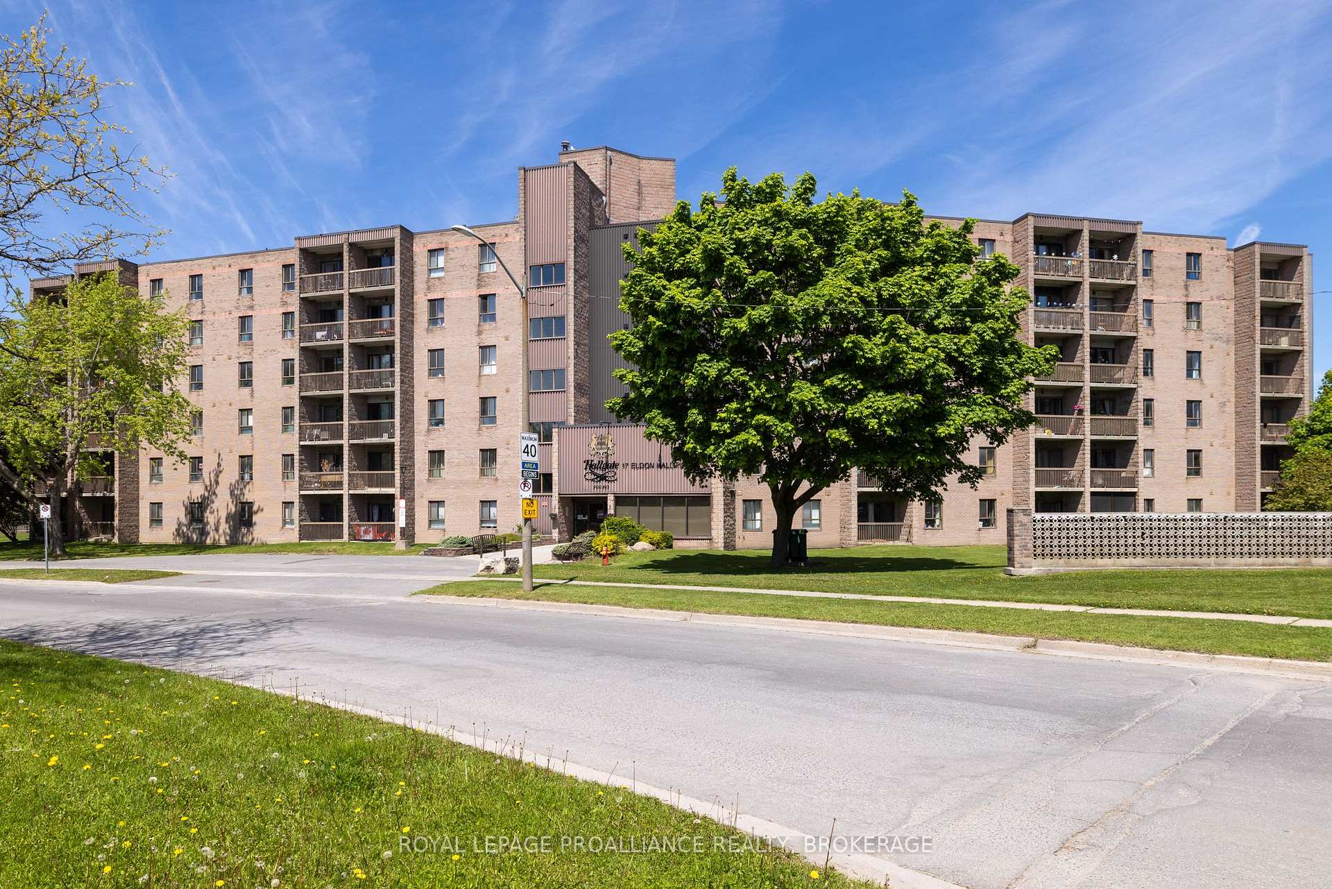 Photo 2 of Unit 505, 17 Eldon Hall Place, Kingston, Central City West — HOMEH