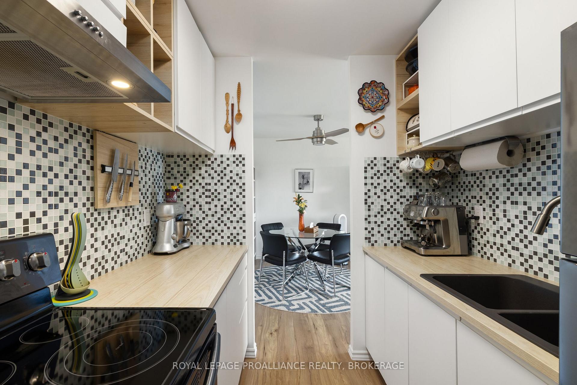 Photo 6 of Unit 505, 17 Eldon Hall Place, Kingston, Central City West — HOMEH
