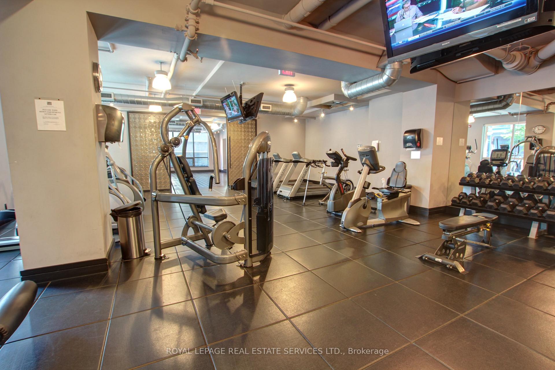Photo 37 of Unit 807, 38 The Esplanade, Toronto, Waterfront Communities — HOMEH
