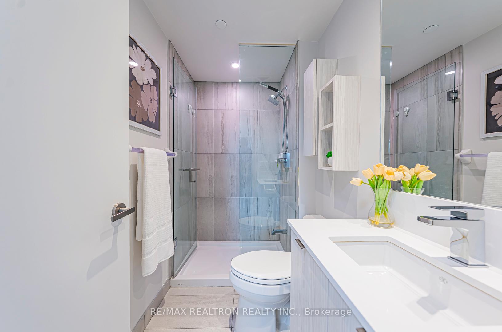 Photo 11 of Unit 2604 Nt, 99 Broadway Avenue, Toronto, Mount Pleasant West — HOMEH