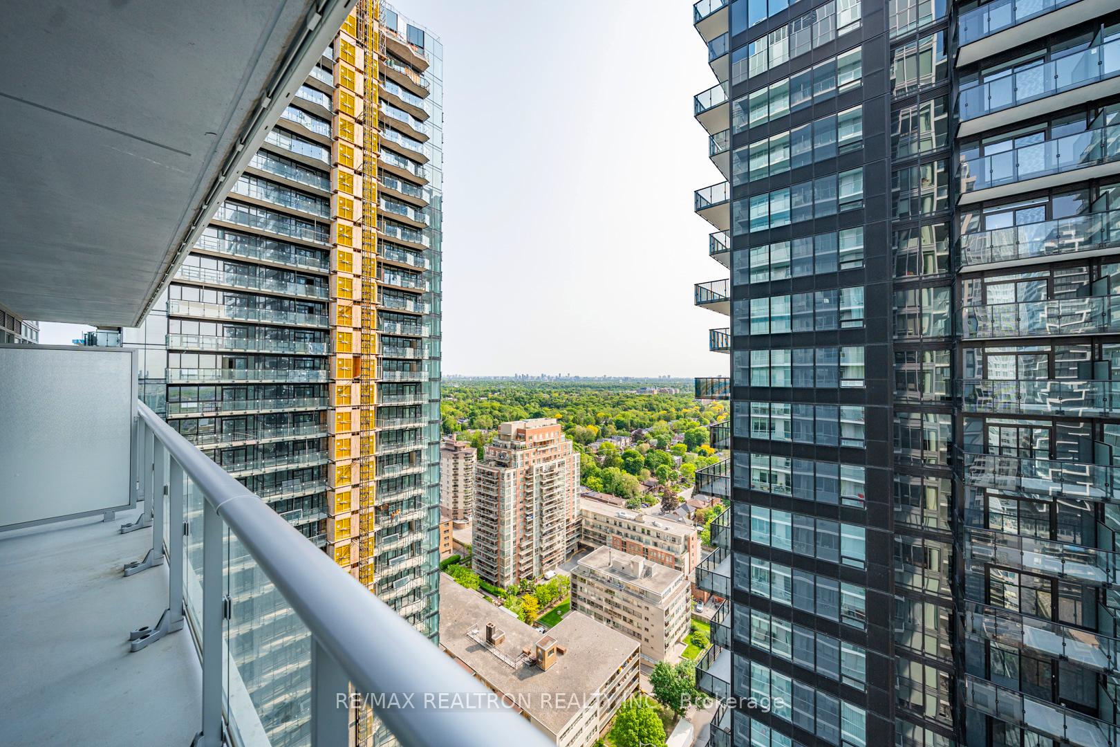 Photo 34 of Unit 2604 Nt, 99 Broadway Avenue, Toronto, Mount Pleasant West — HOMEH