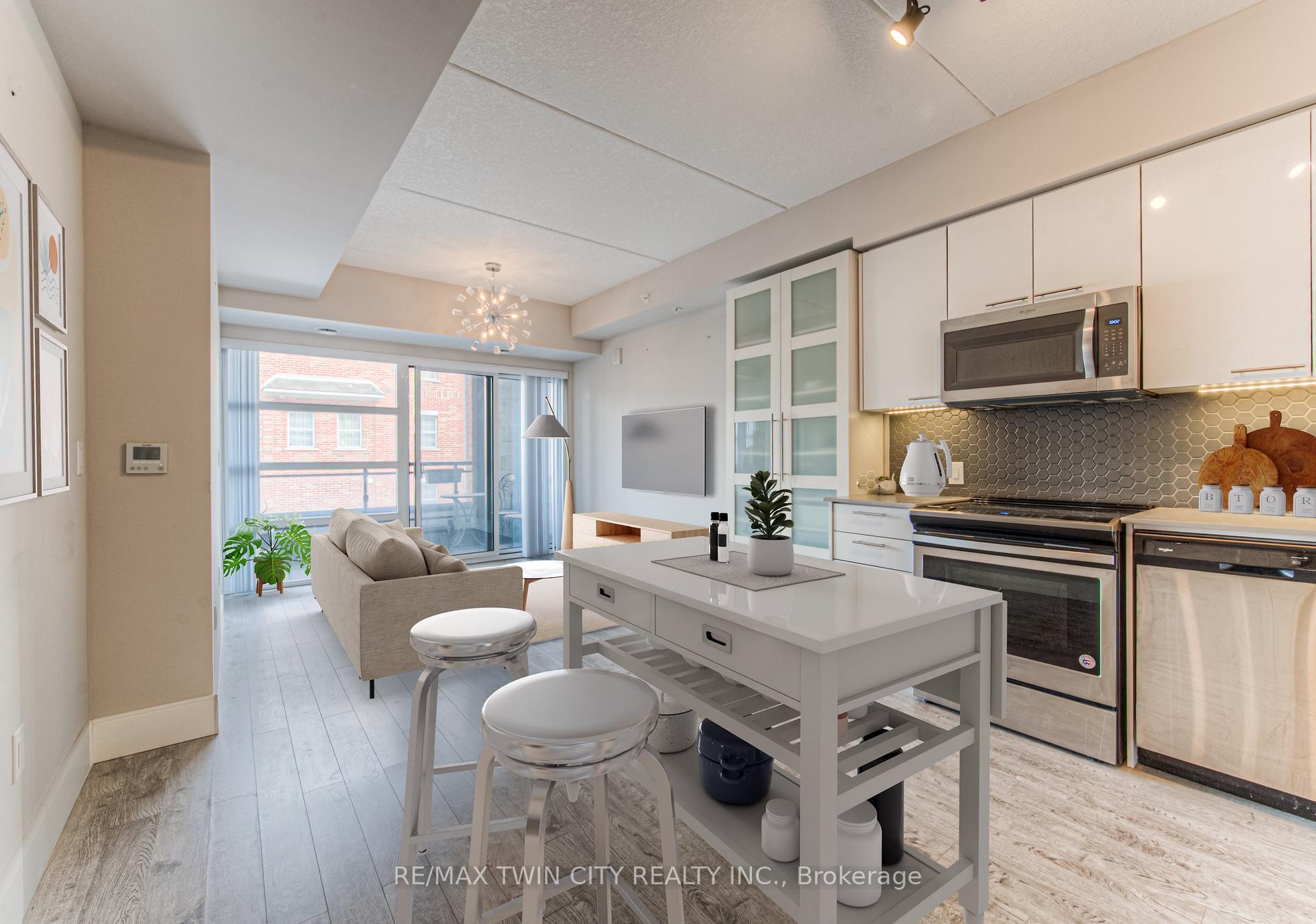 Front of Unit 210, 15 Prince Albert Boulevard