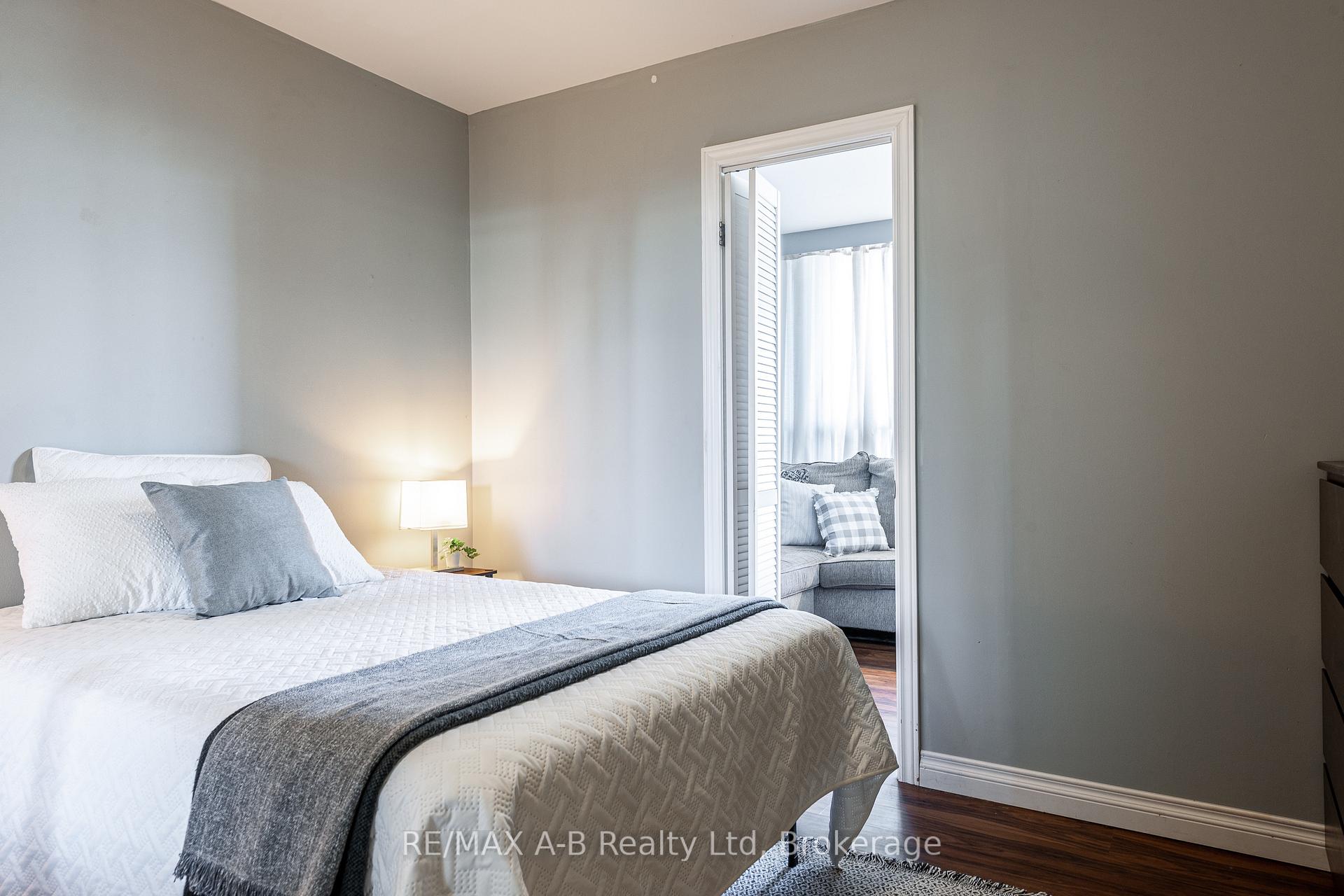 Photo 18 of Unit 102, 45 Westmount Road N, Waterloo — HOMEH