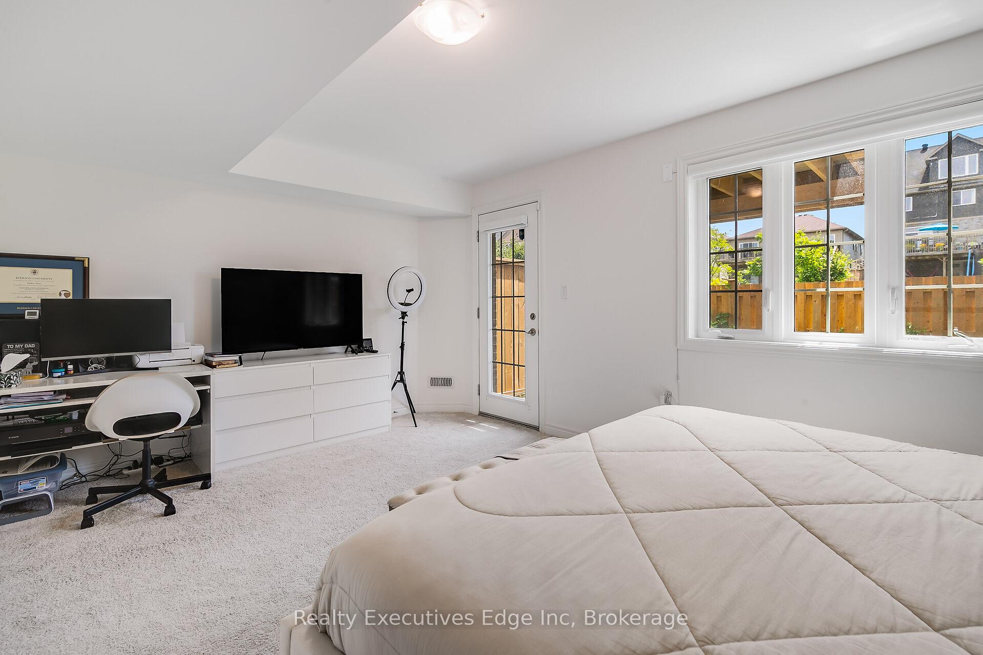 Photo 21 of Unit 18B, 85 Mullin Drive, Guelph, Victoria North — HOMEH