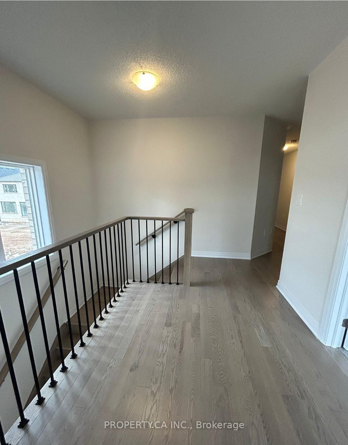 Photo 3 of 28 Gibson Drive, Erin — HOMEH