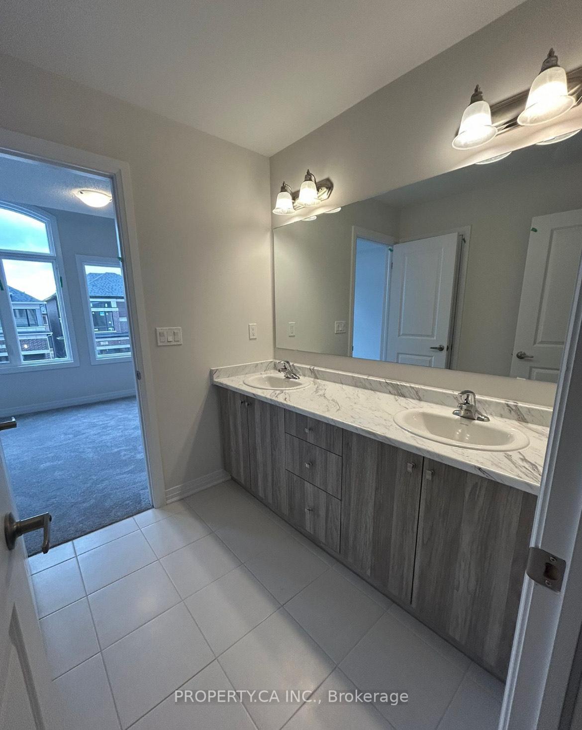 Photo 5 of 28 Gibson Drive, Erin — HOMEH