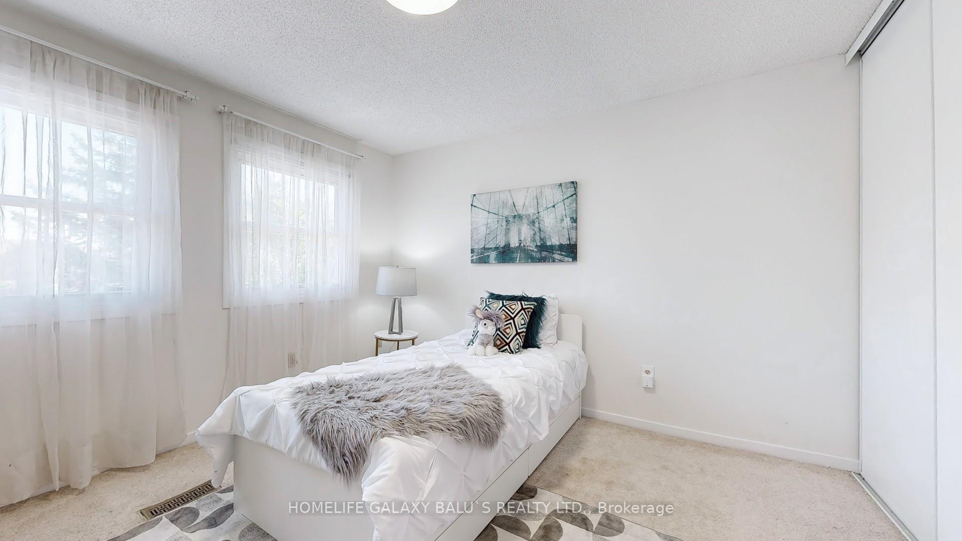 Photo 31 of 78 Daniels Crescent, Ajax, Central West — HOMEH