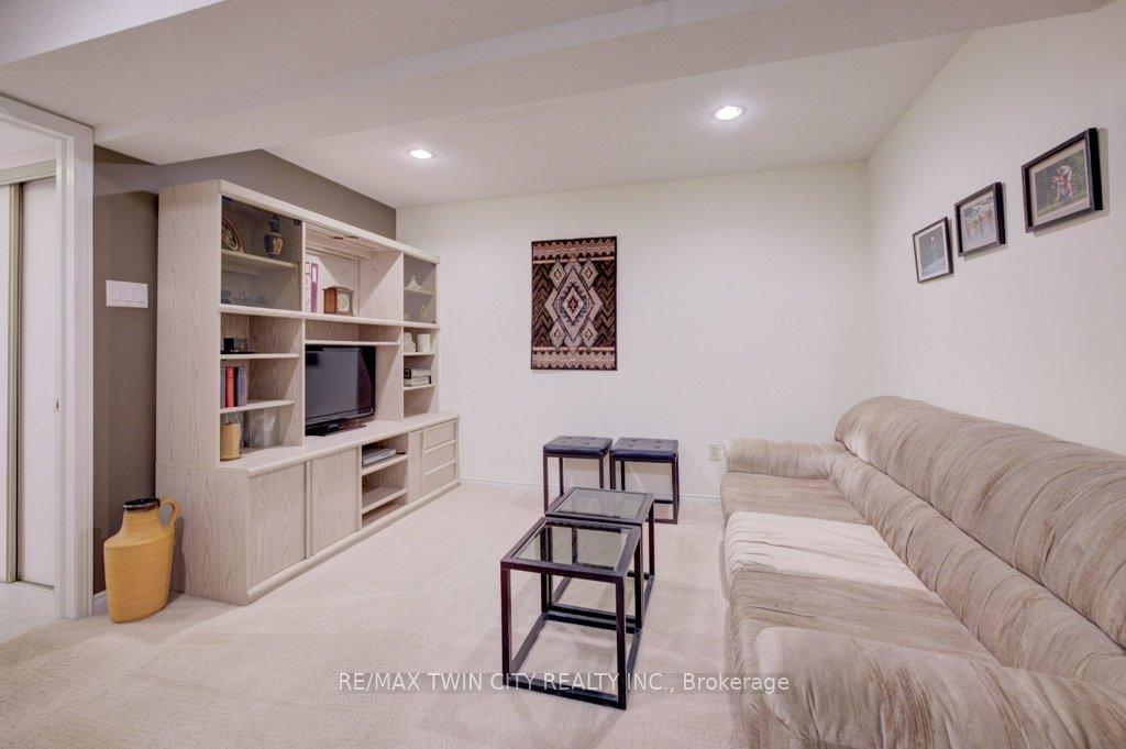 Photo 34 of Unit 2, 502 Beechwood Drive, Waterloo — HOMEH