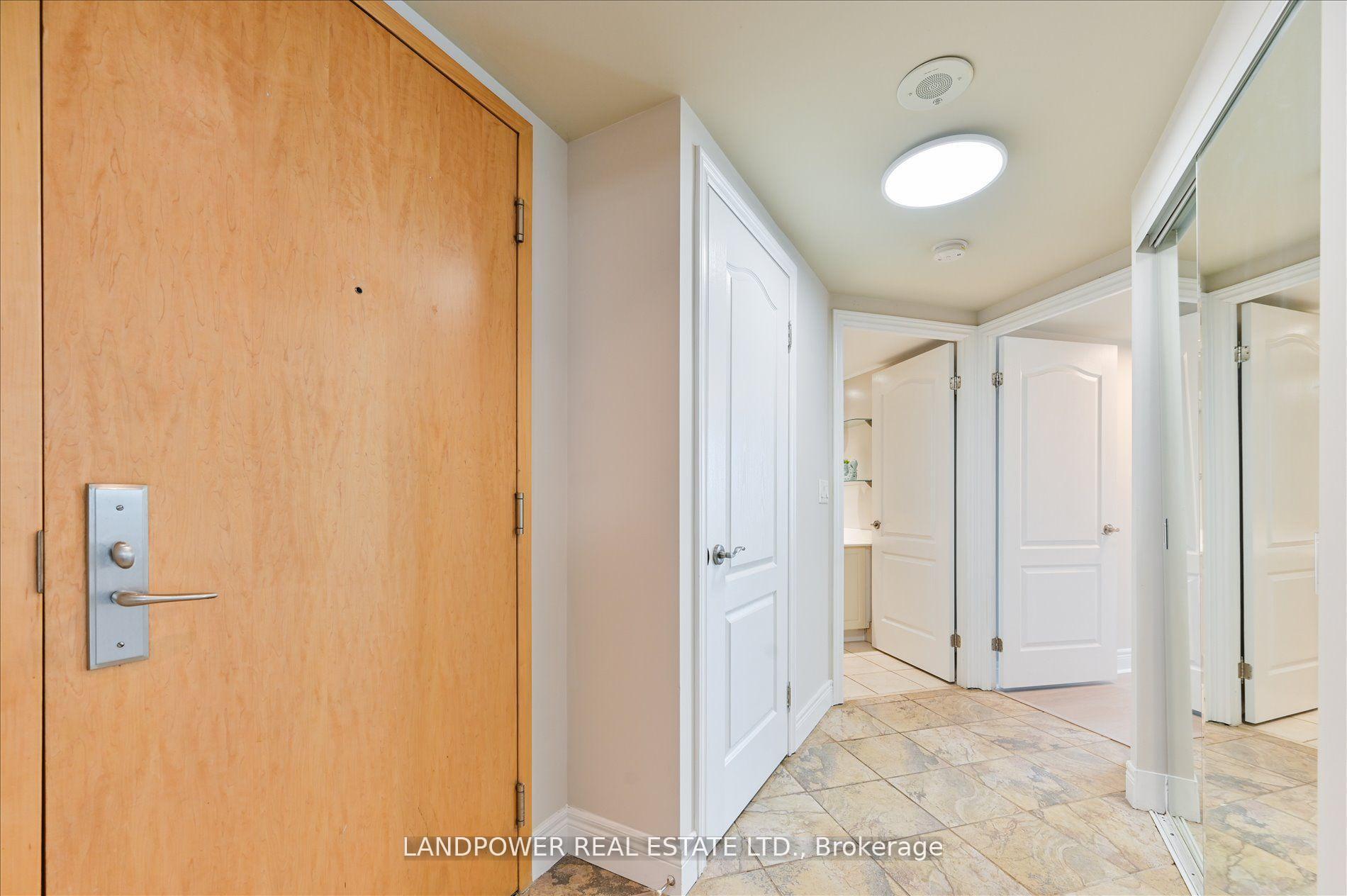 Photo 5 of Unit 310, 48 Suncrest Boulevard, Markham, Commerce Valley — HOMEH