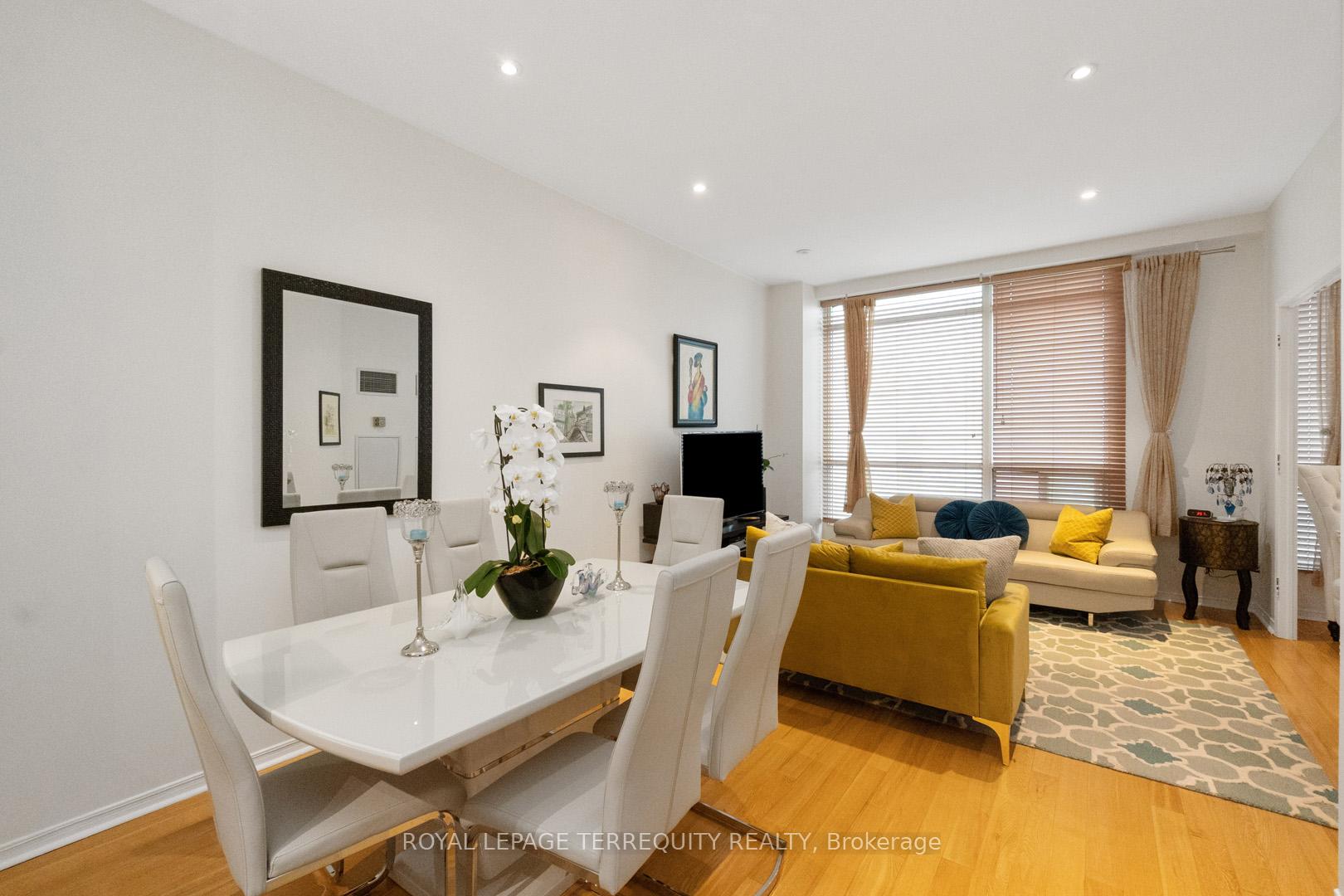 Photo 12 of Unit 2215, 7 King Street E, Toronto, Church-Yonge Corridor — HOMEH