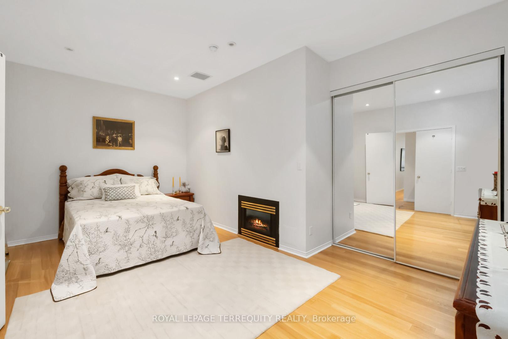 Photo 20 of Unit 2215, 7 King Street E, Toronto, Church-Yonge Corridor — HOMEH