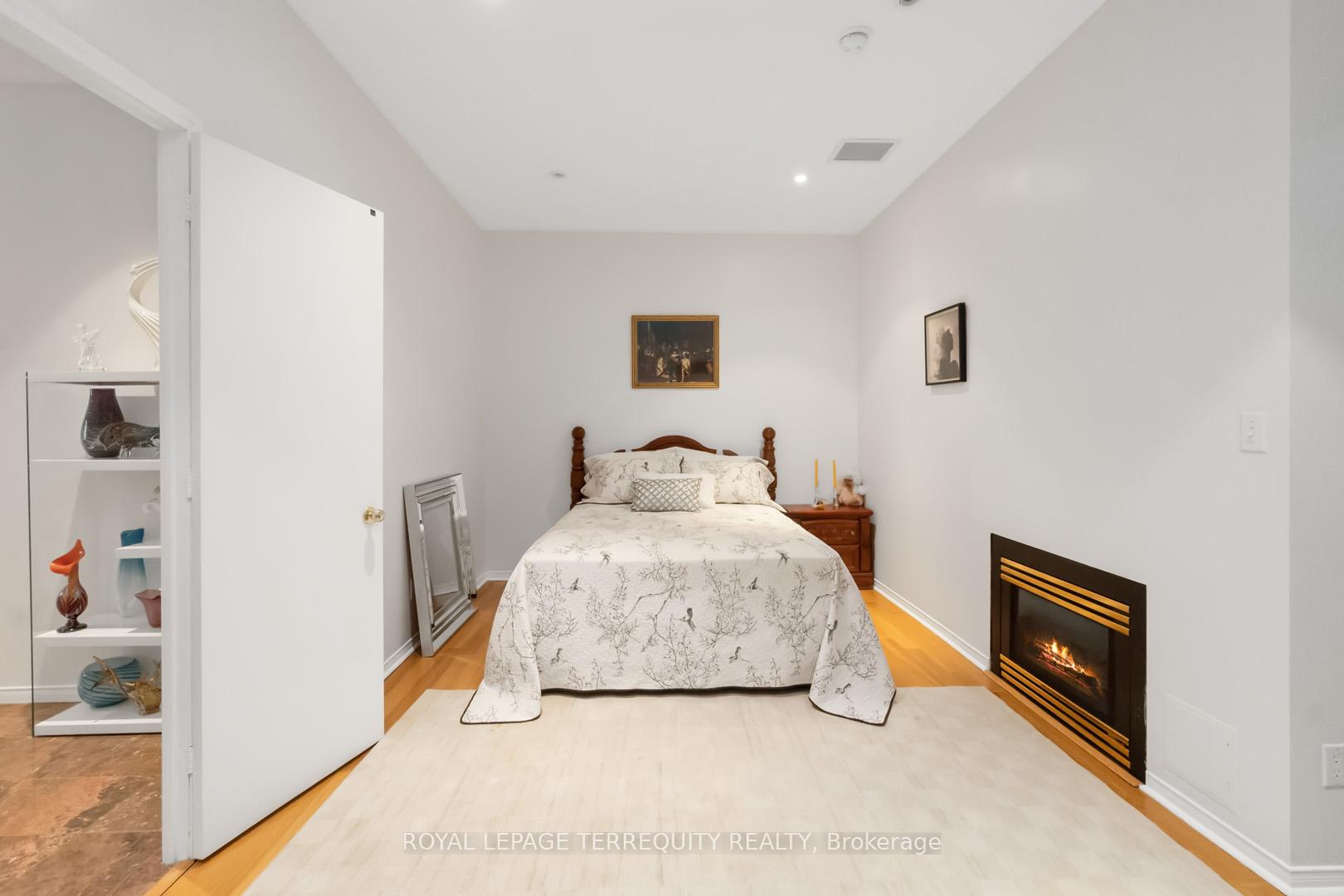 Photo 21 of Unit 2215, 7 King Street E, Toronto, Church-Yonge Corridor — HOMEH