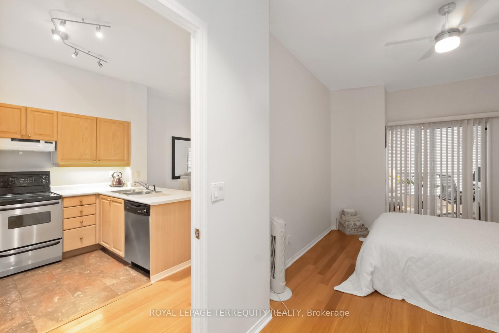 Photo 24 of Unit 2215, 7 King Street E, Toronto, Church-Yonge Corridor — HOMEH