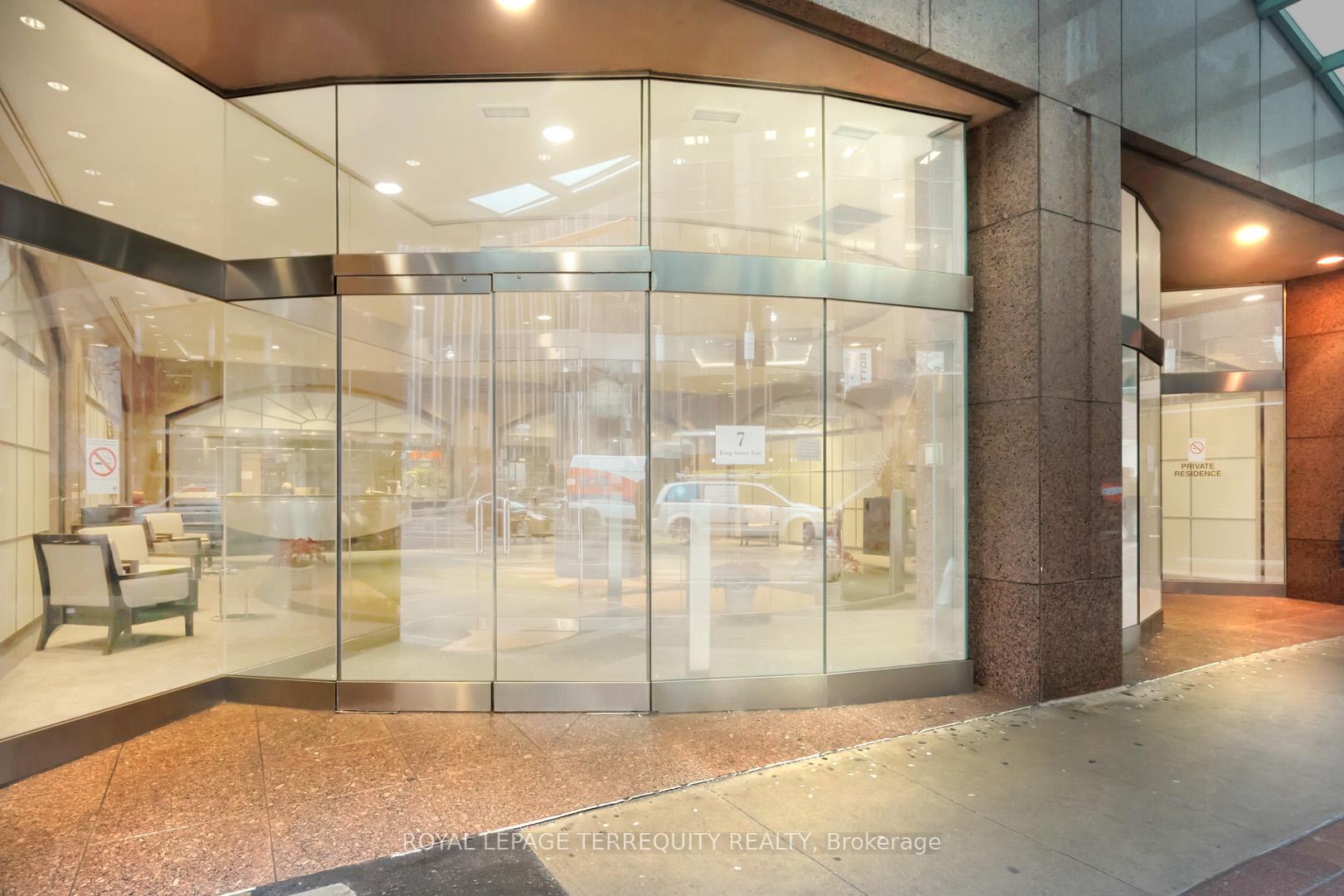 Photo 38 of Unit 2215, 7 King Street E, Toronto, Church-Yonge Corridor — HOMEH