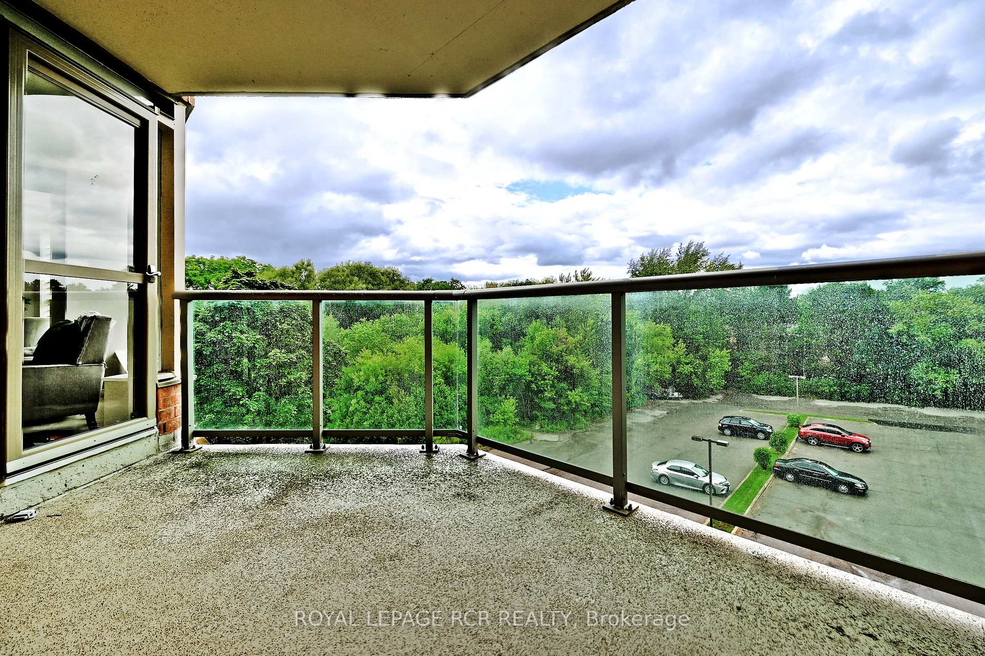 Photo 21 of Unit 311, 14924 Yonge Street, Aurora, Aurora Highlands — HOMEH