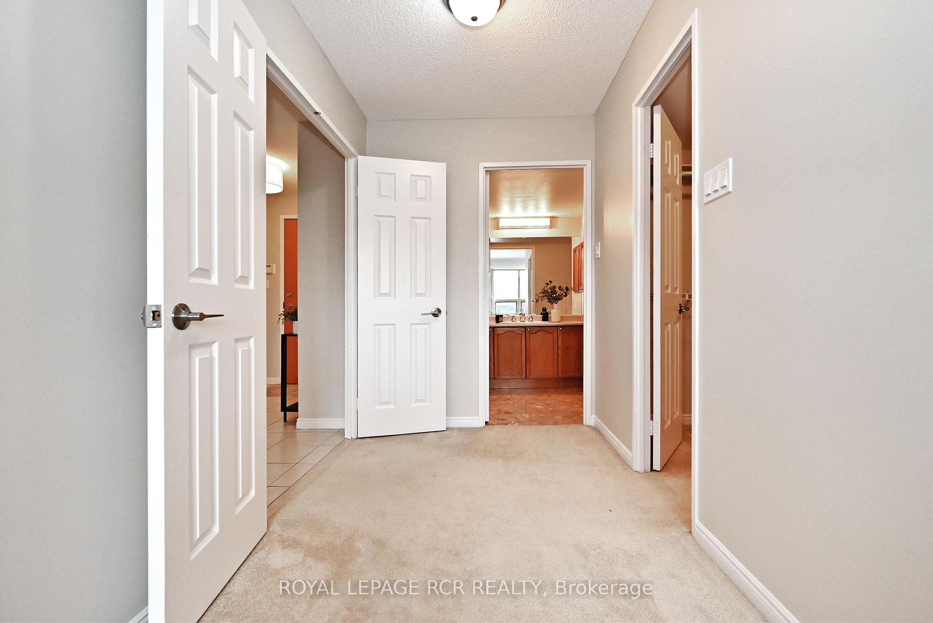 Photo 26 of Unit 311, 14924 Yonge Street, Aurora, Aurora Highlands — HOMEH