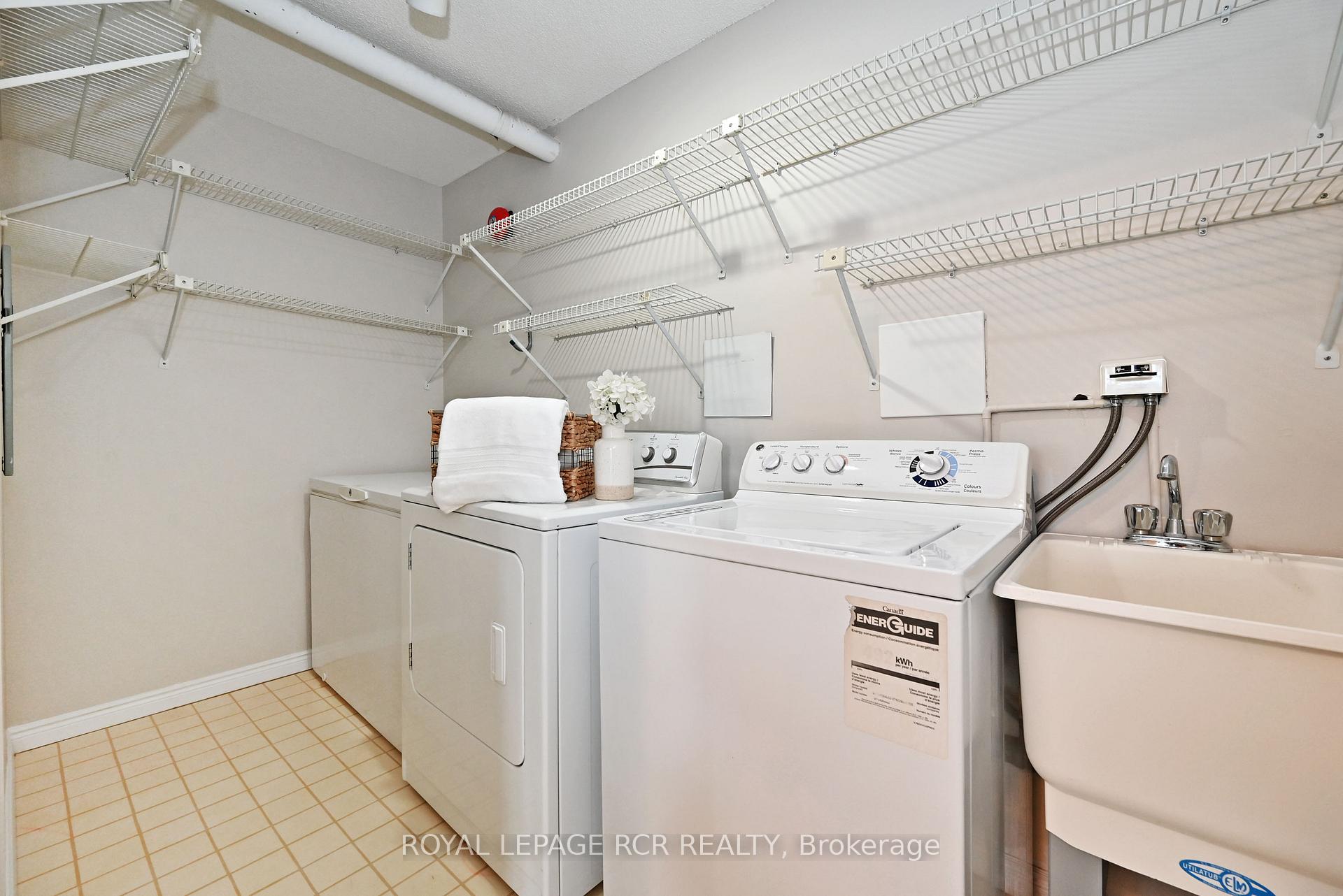 Photo 33 of Unit 311, 14924 Yonge Street, Aurora, Aurora Highlands — HOMEH