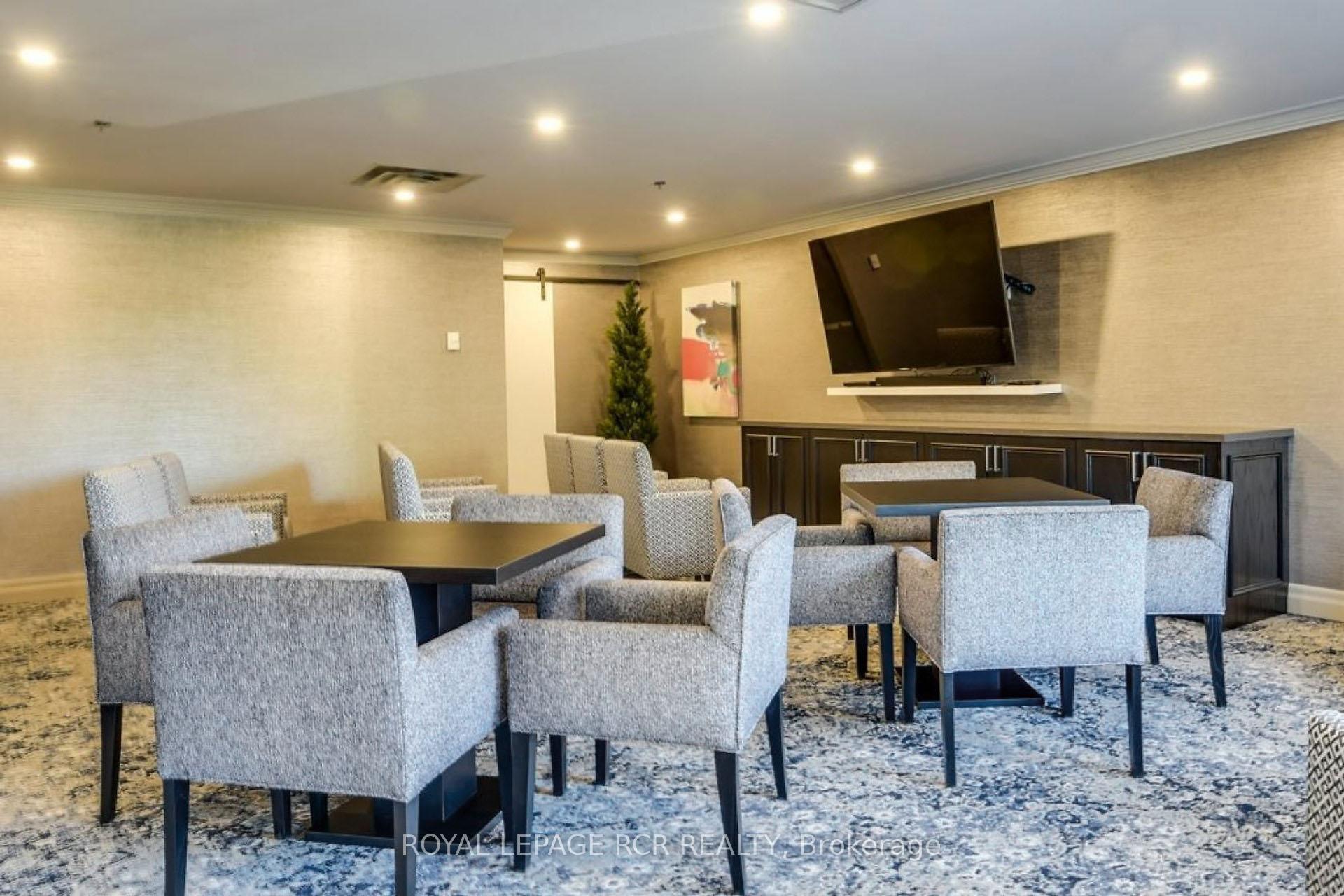 Photo 37 of Unit 311, 14924 Yonge Street, Aurora, Aurora Highlands — HOMEH