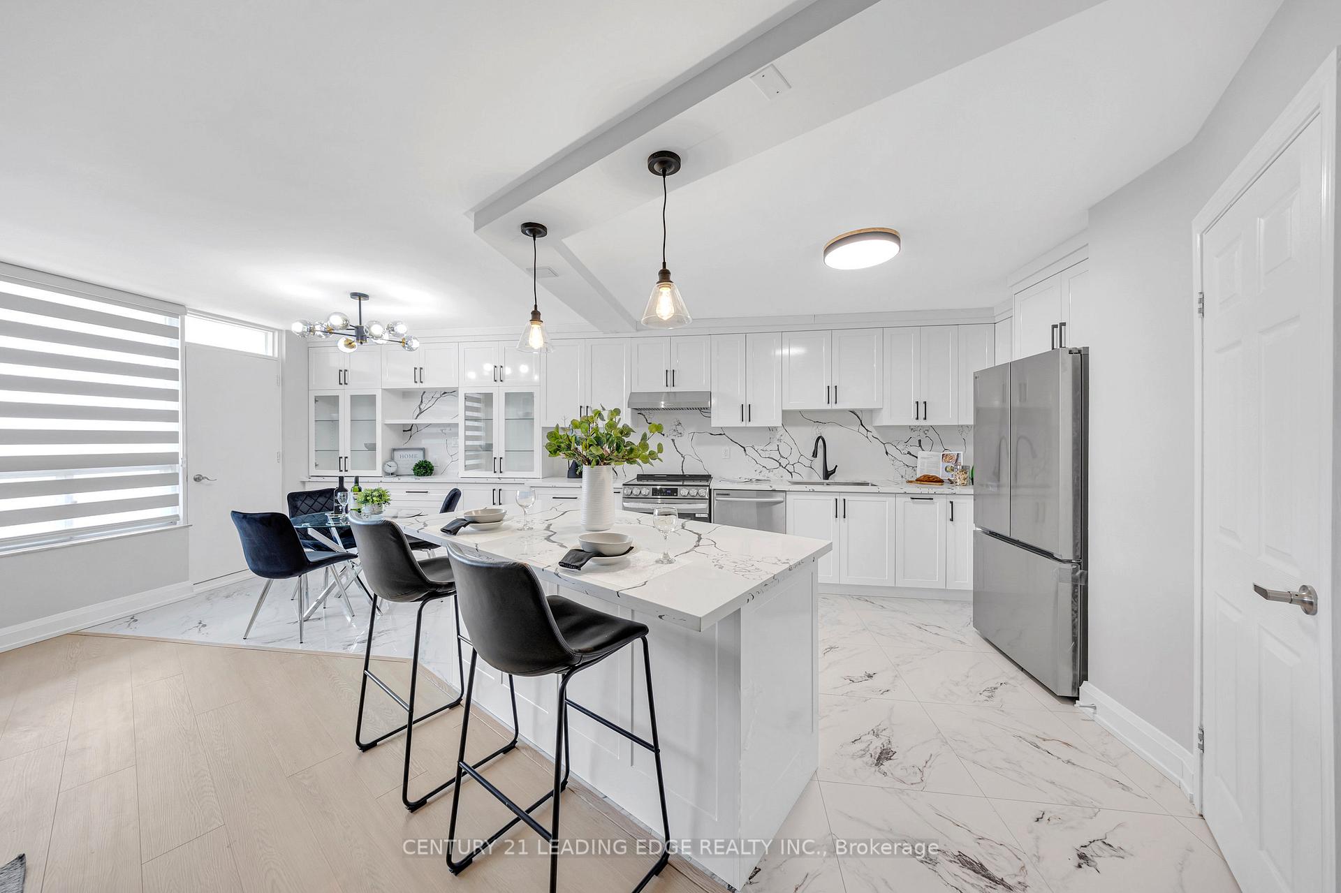 Photo 1 of Unit 1401, 20 Edgecliff Golfway, Toronto, Flemingdon Park — HOMEH