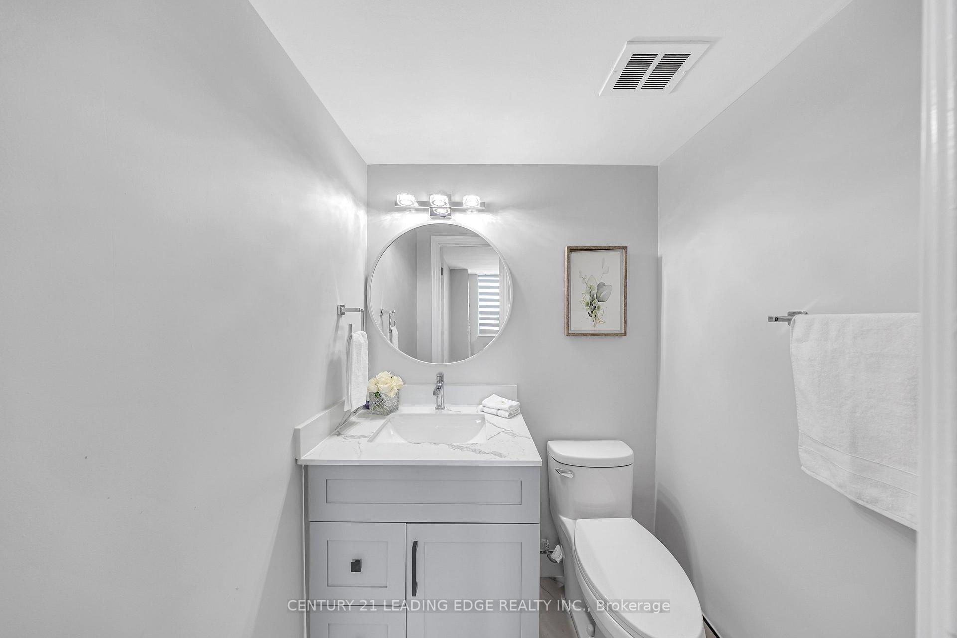 Photo 10 of Unit 1401, 20 Edgecliff Golfway, Toronto, Flemingdon Park — HOMEH