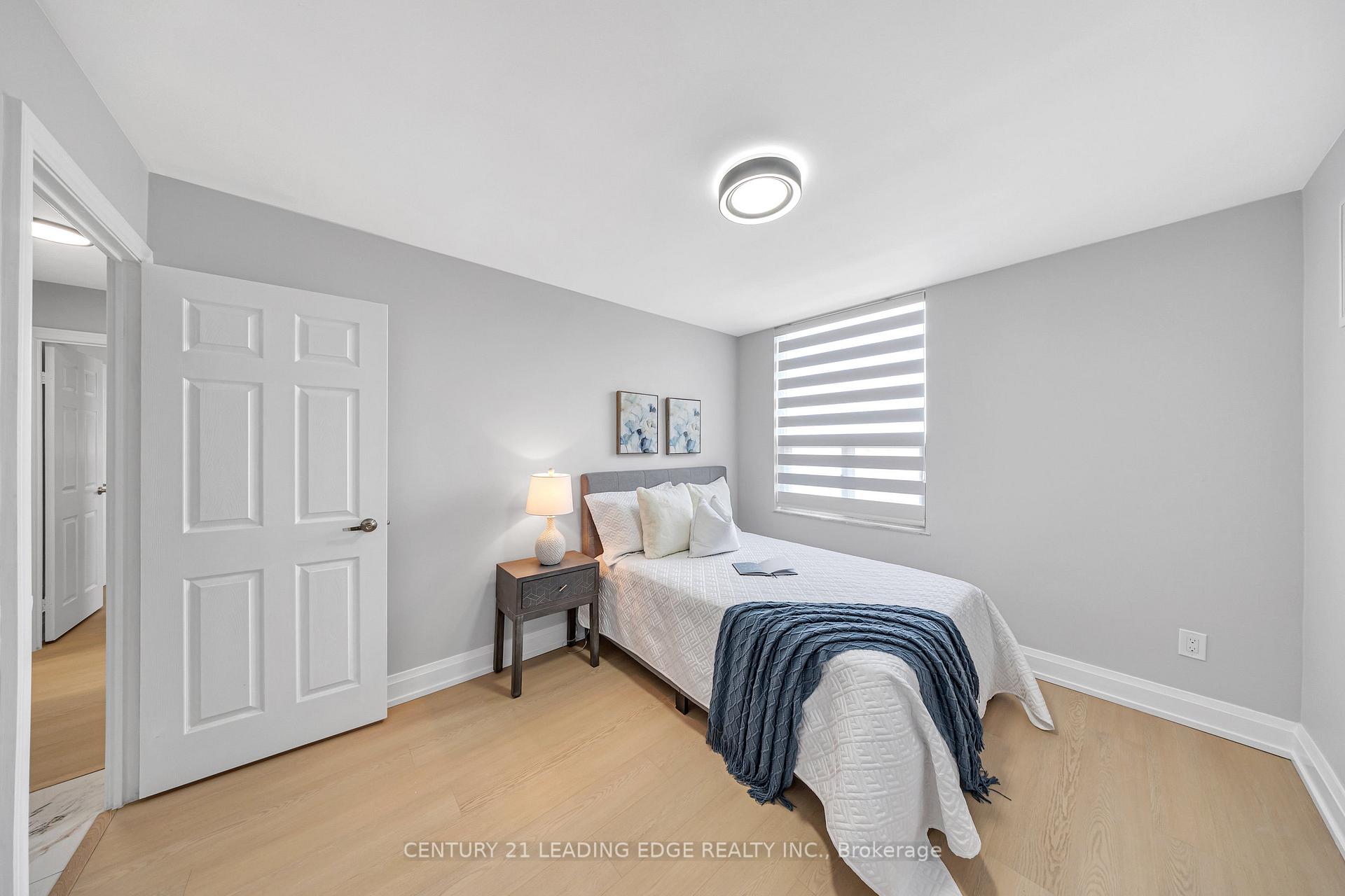 Photo 13 of Unit 1401, 20 Edgecliff Golfway, Toronto, Flemingdon Park — HOMEH