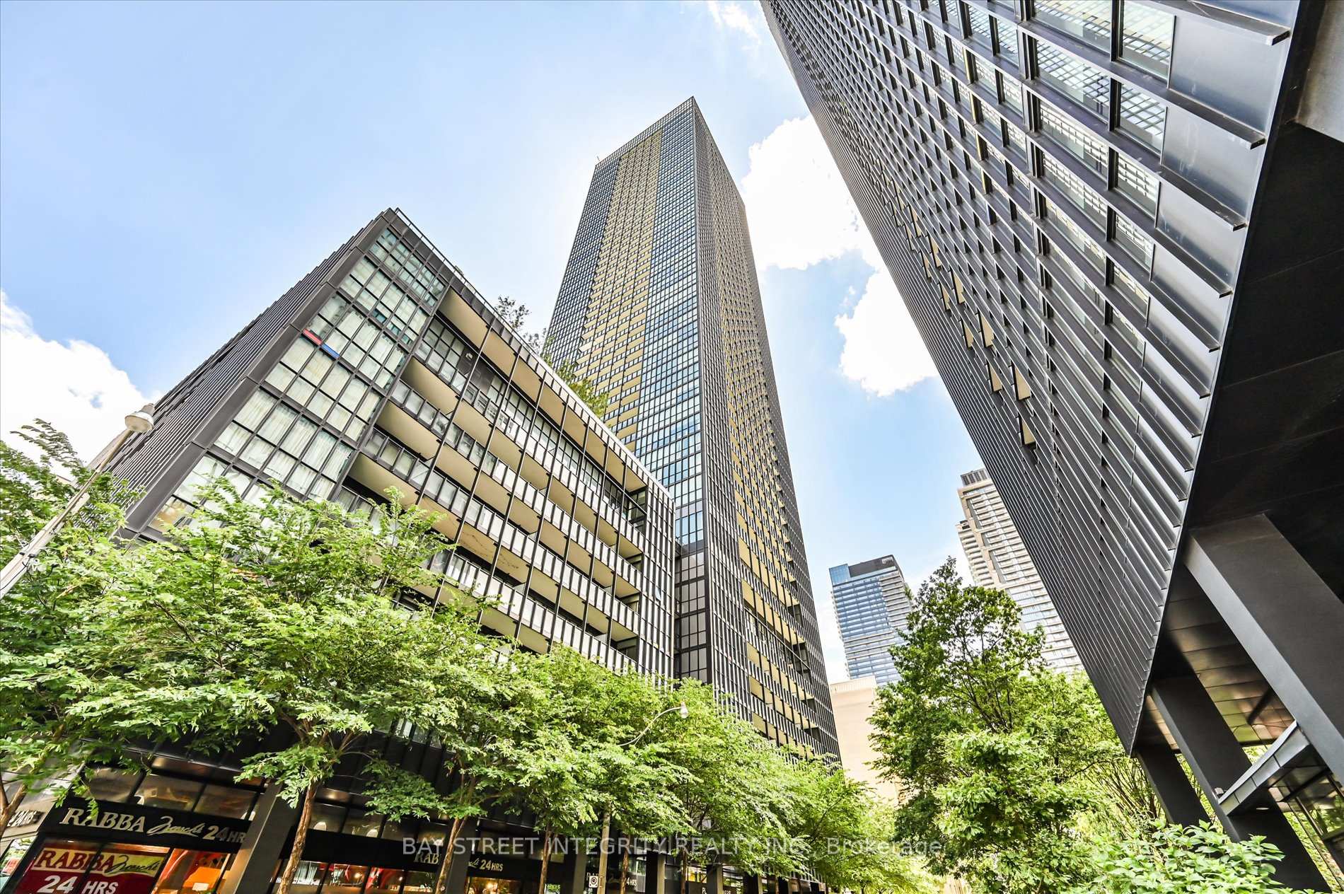 Photo 2 of Unit 3203, 101 Charles Street E, Toronto, Church-Yonge Corridor — HOMEH