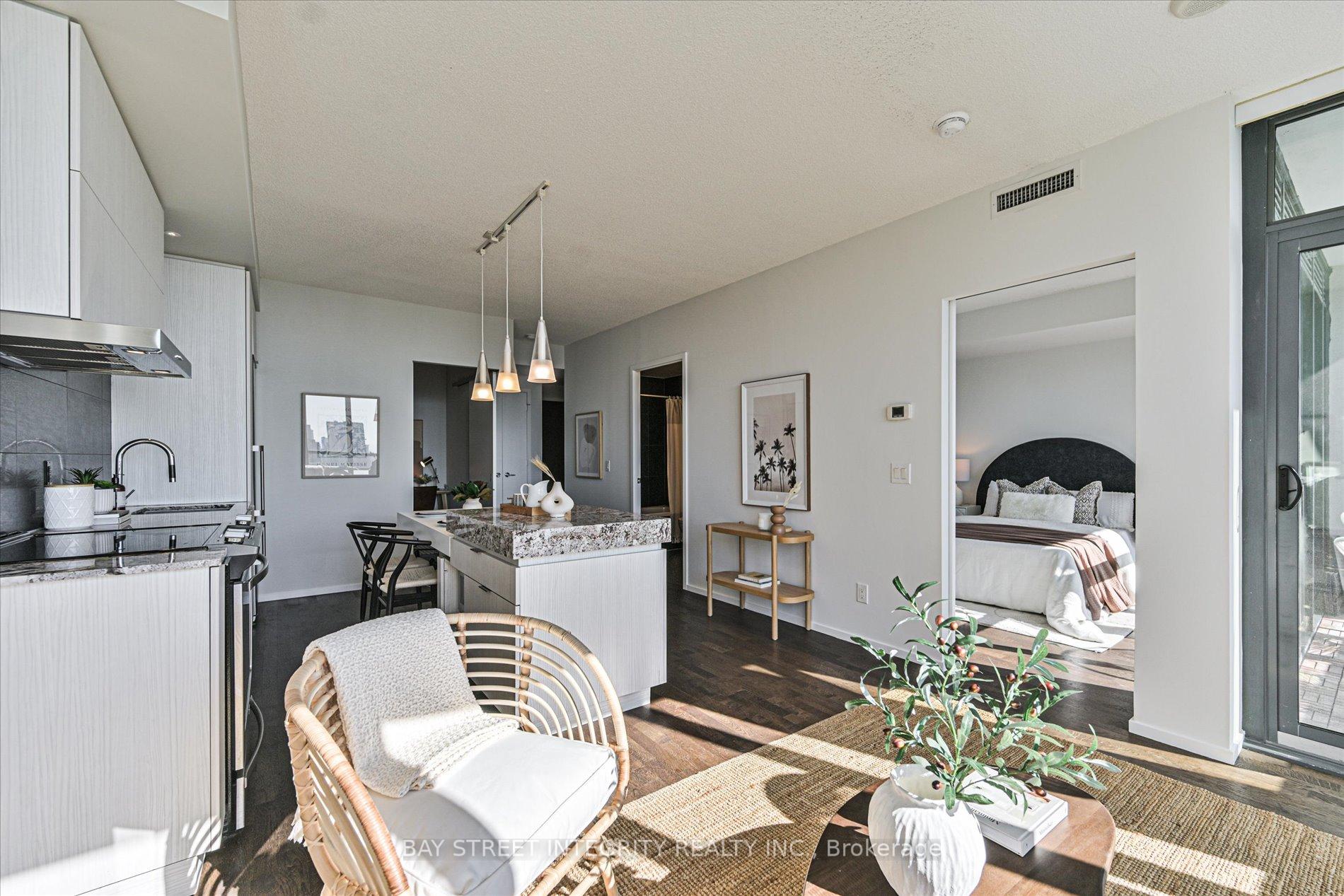 Photo 12 of Unit 3203, 101 Charles Street E, Toronto, Church-Yonge Corridor — HOMEH
