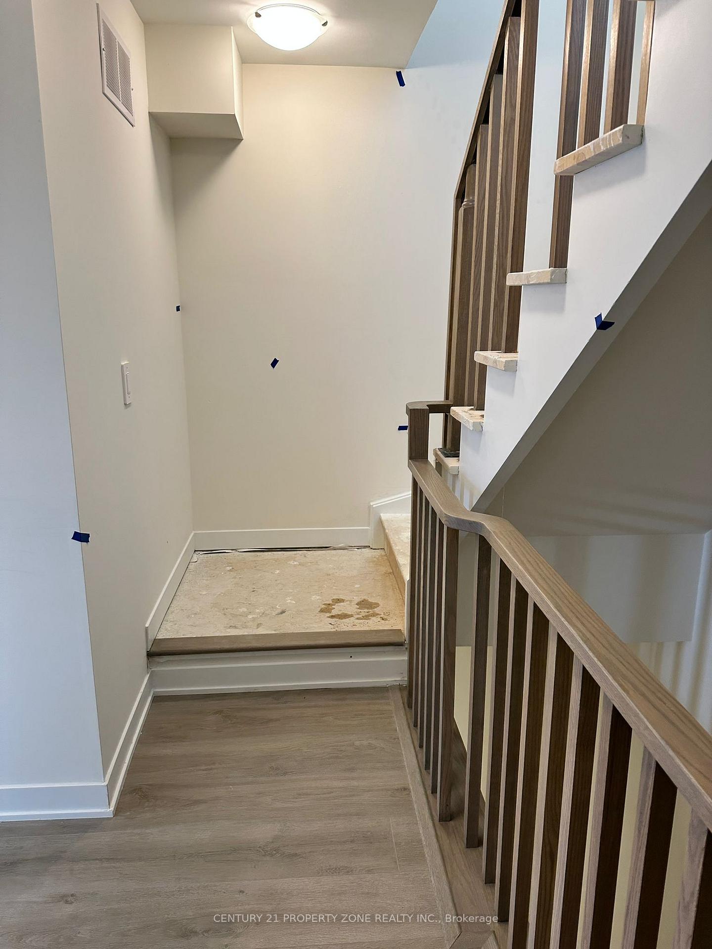 Photo 14 of Unit 218, 1695 Dersan Street, Pickering, Duffin Heights — HOMEH