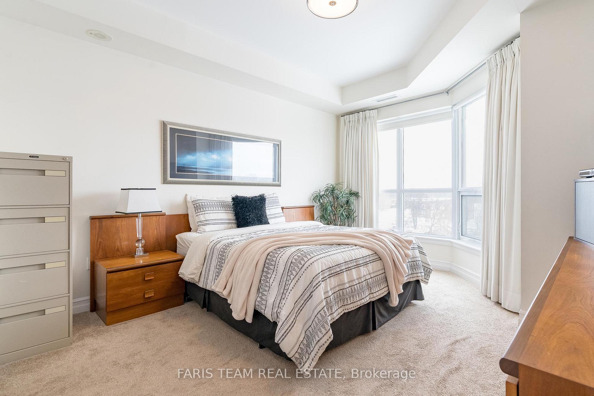 Photo 10 of Unit 608, 6 Toronto Street, Barrie, City Centre — HOMEH