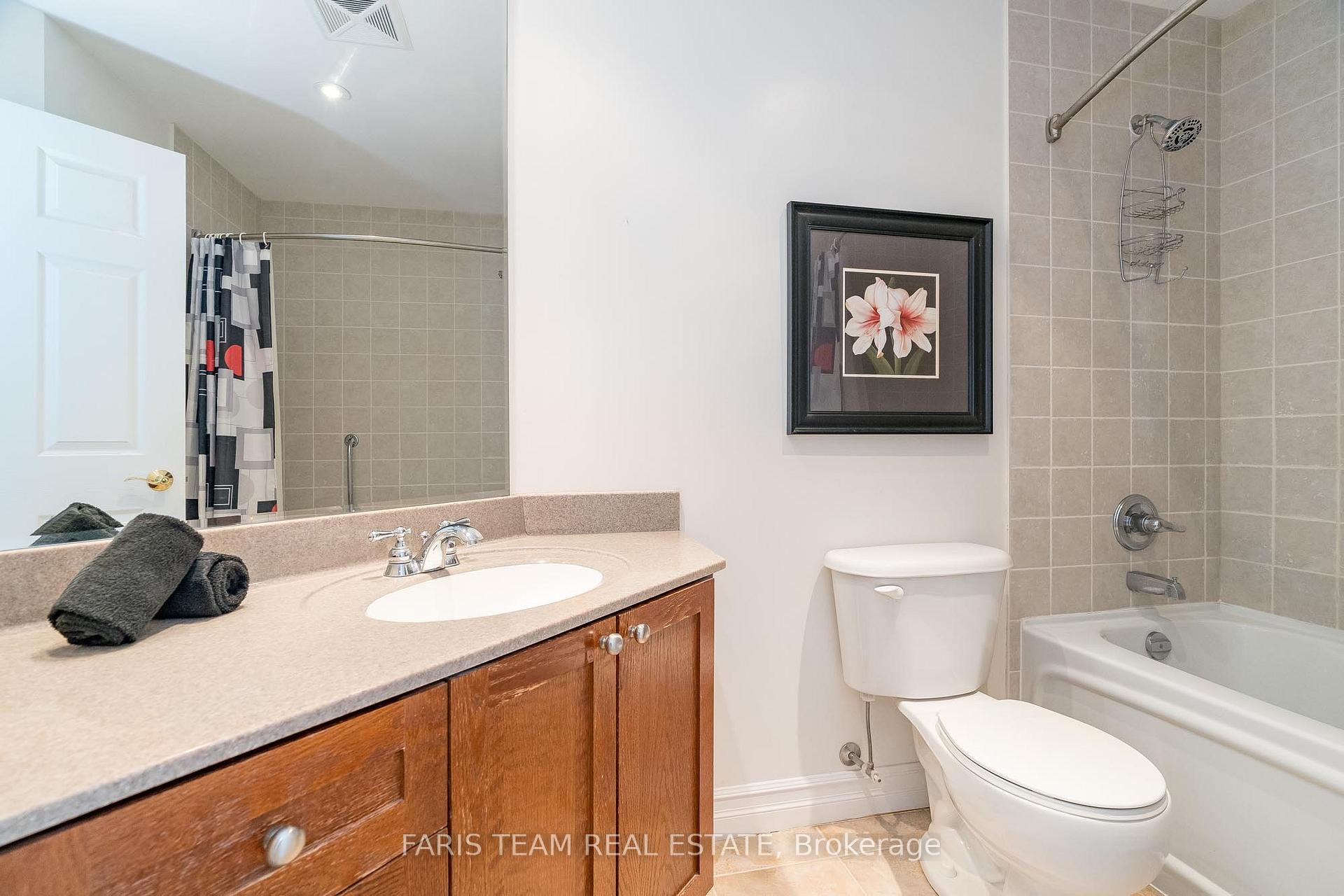 Photo 14 of Unit 608, 6 Toronto Street, Barrie, City Centre — HOMEH
