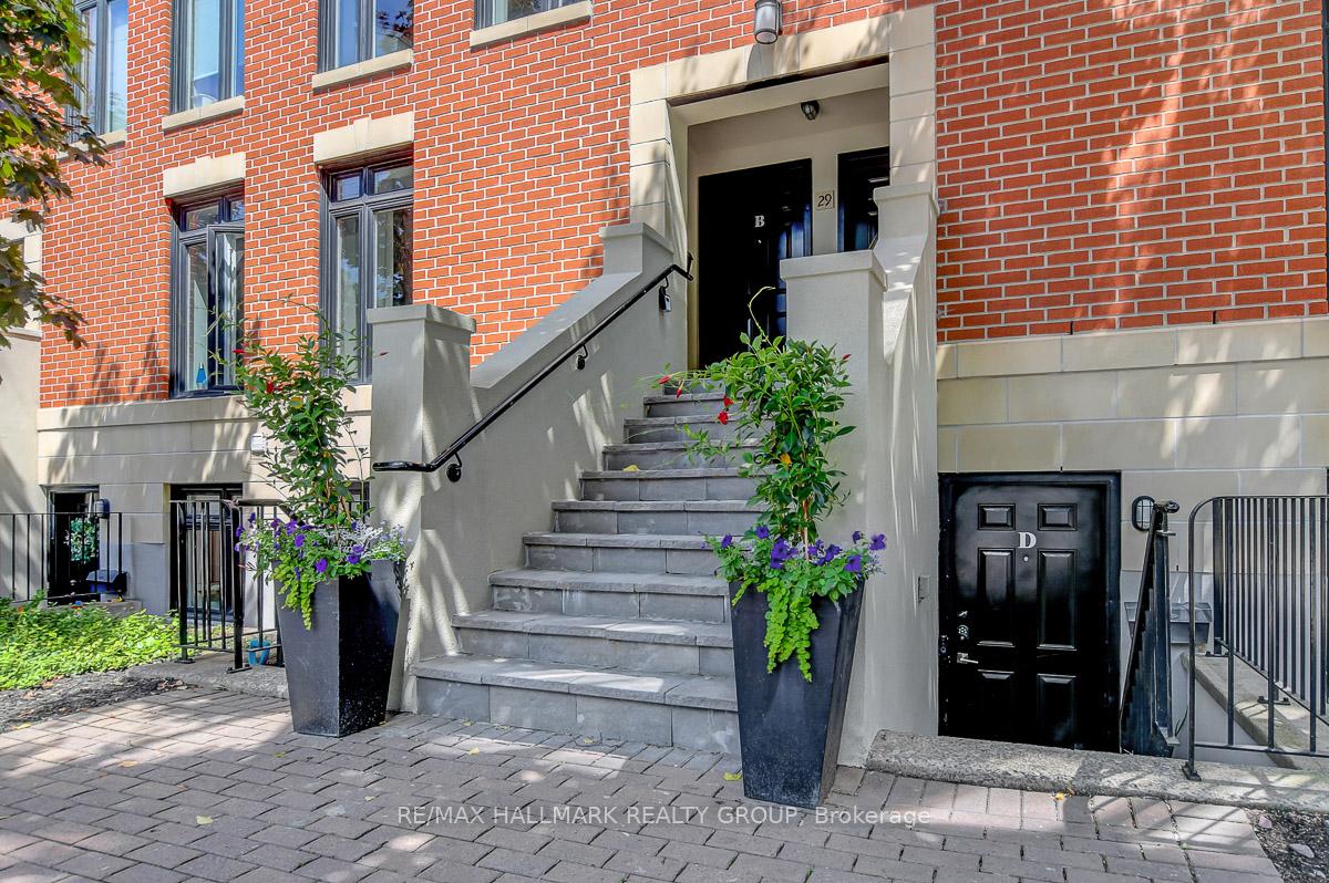 Front of Unit B, 29 Springfield Road