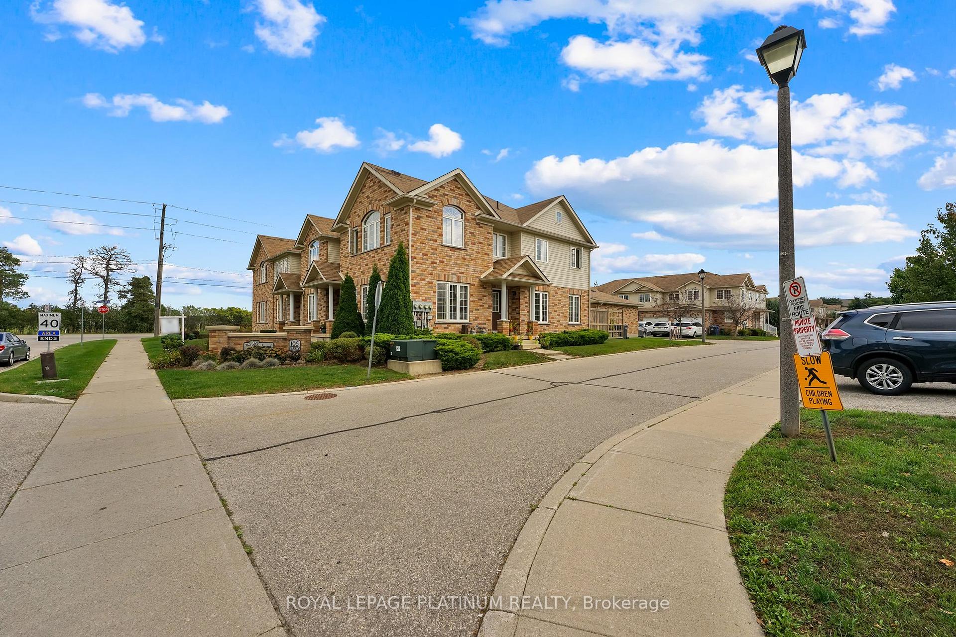 Photo 2 of Unit 50, 105 Bard Boulevard, Guelph, Pineridge/Westminster Woods — HOMEH