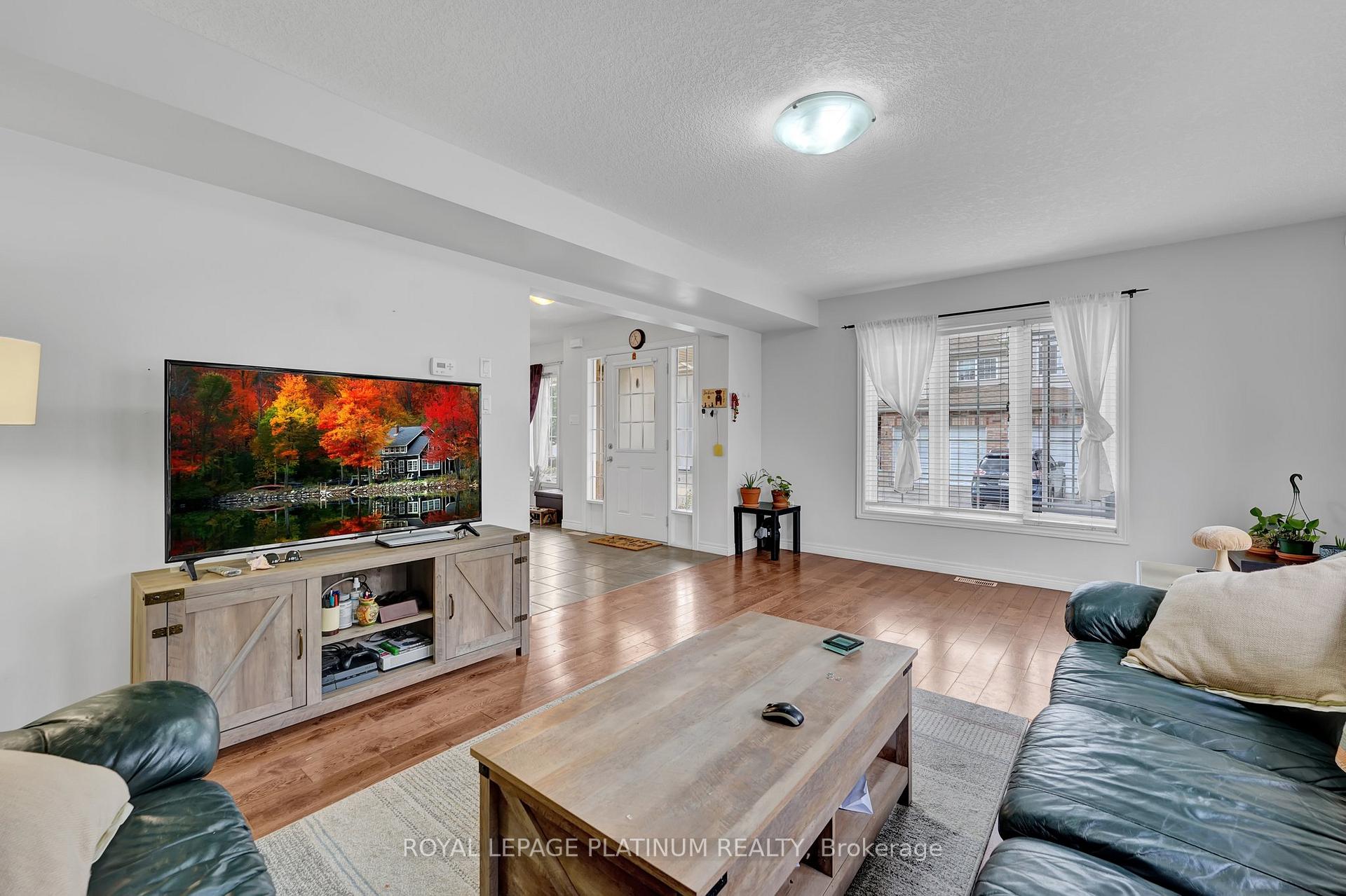 Photo 7 of Unit 50, 105 Bard Boulevard, Guelph, Pineridge/Westminster Woods — HOMEH