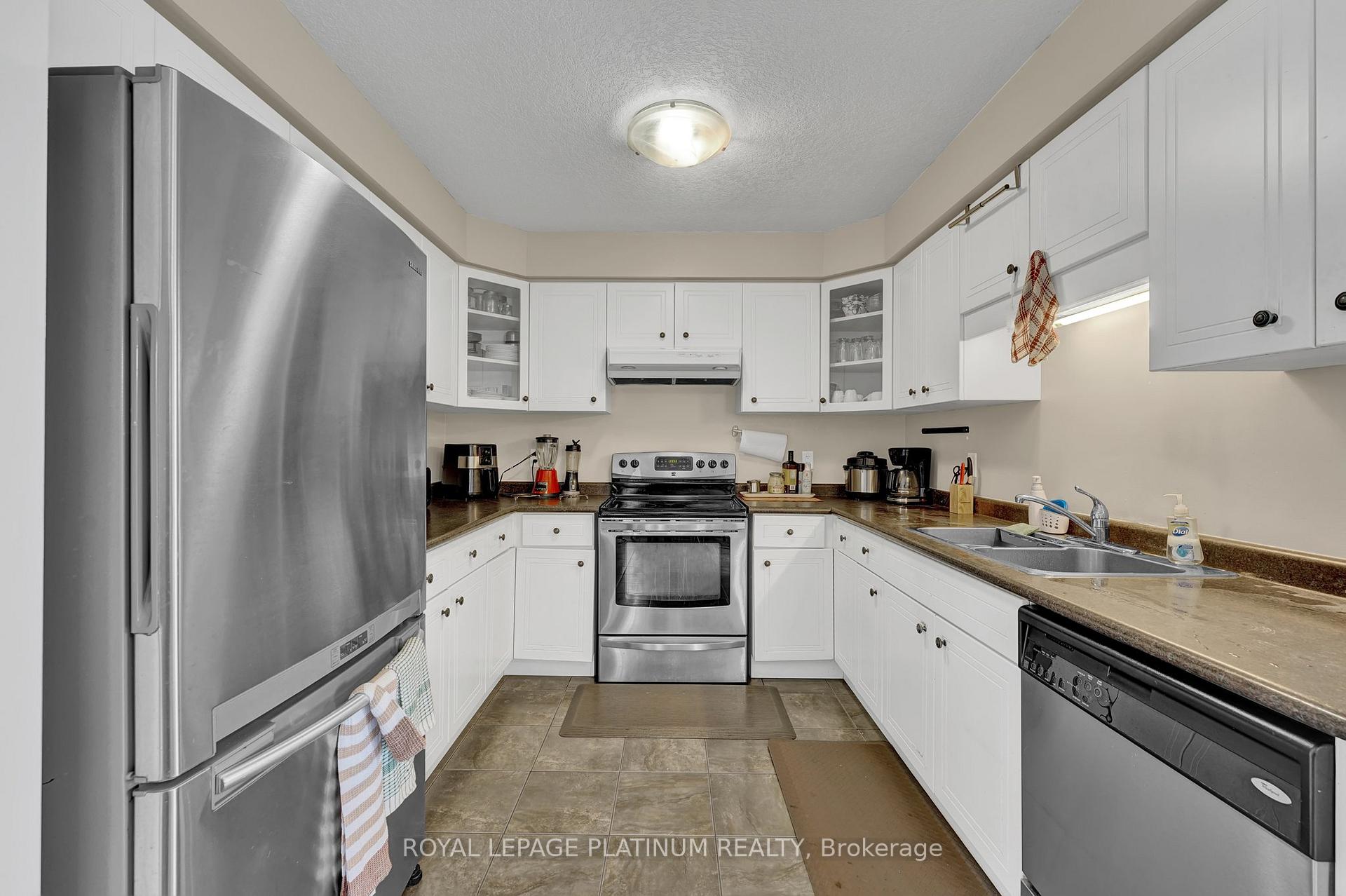 Photo 11 of Unit 50, 105 Bard Boulevard, Guelph, Pineridge/Westminster Woods — HOMEH