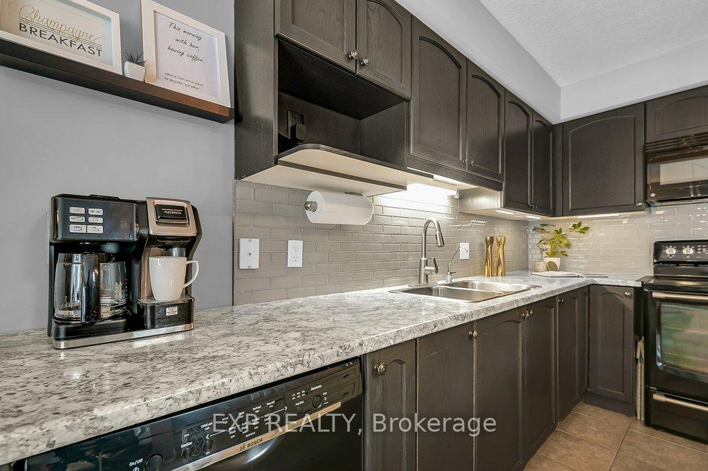 Photo 6 of 332 Fallowfield Drive, Kitchener — HOMEH