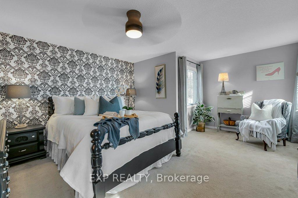 Photo 17 of 332 Fallowfield Drive, Kitchener — HOMEH