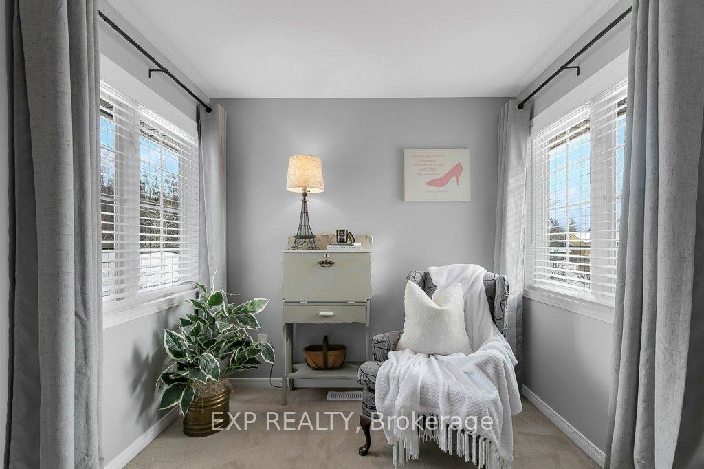 Photo 18 of 332 Fallowfield Drive, Kitchener — HOMEH