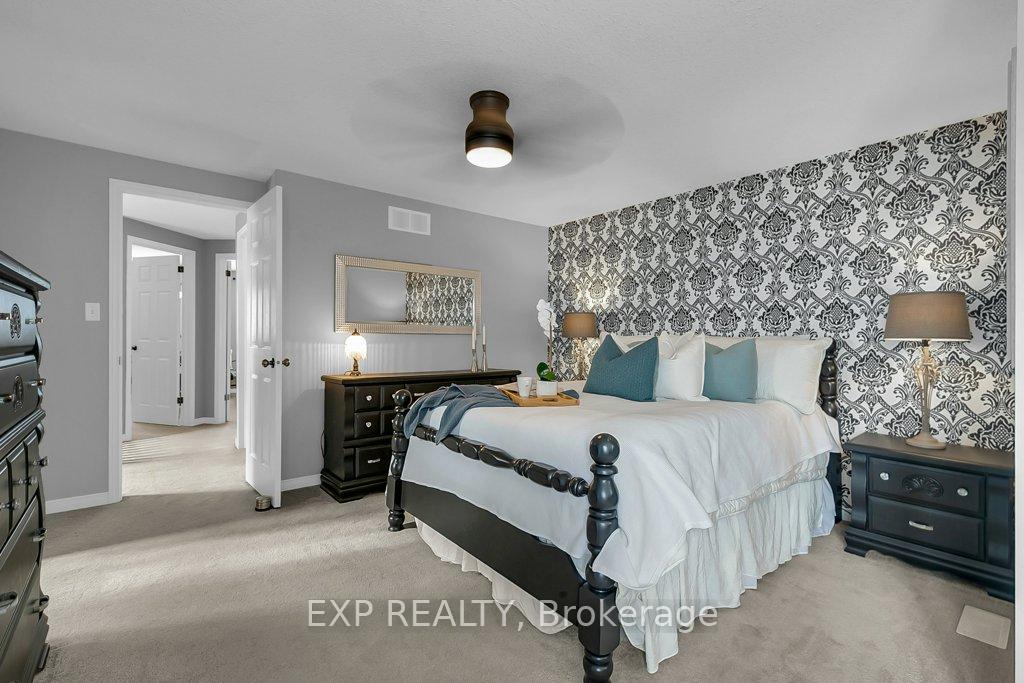 Photo 19 of 332 Fallowfield Drive, Kitchener — HOMEH
