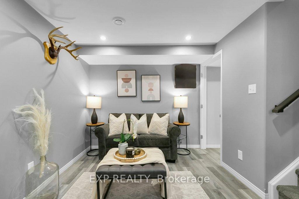 Photo 22 of 332 Fallowfield Drive, Kitchener — HOMEH