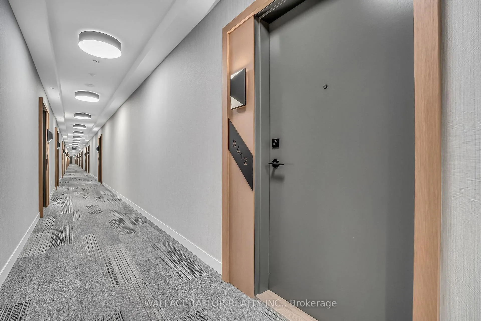 Photo 3 of Unit 12, 35 Rolling Mills Road, Toronto, Waterfront Communities — HOMEH