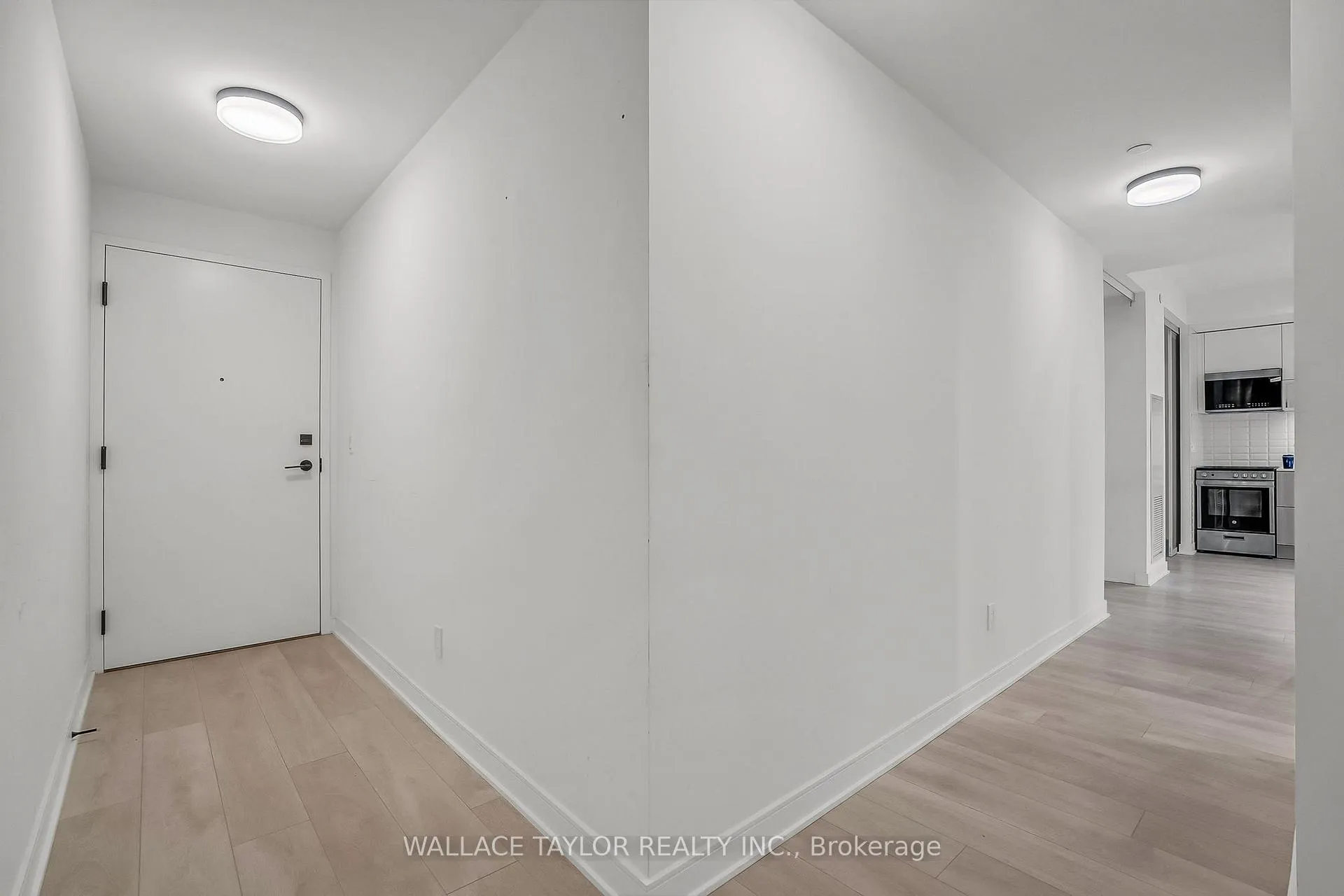 Photo 4 of Unit 12, 35 Rolling Mills Road, Toronto, Waterfront Communities — HOMEH