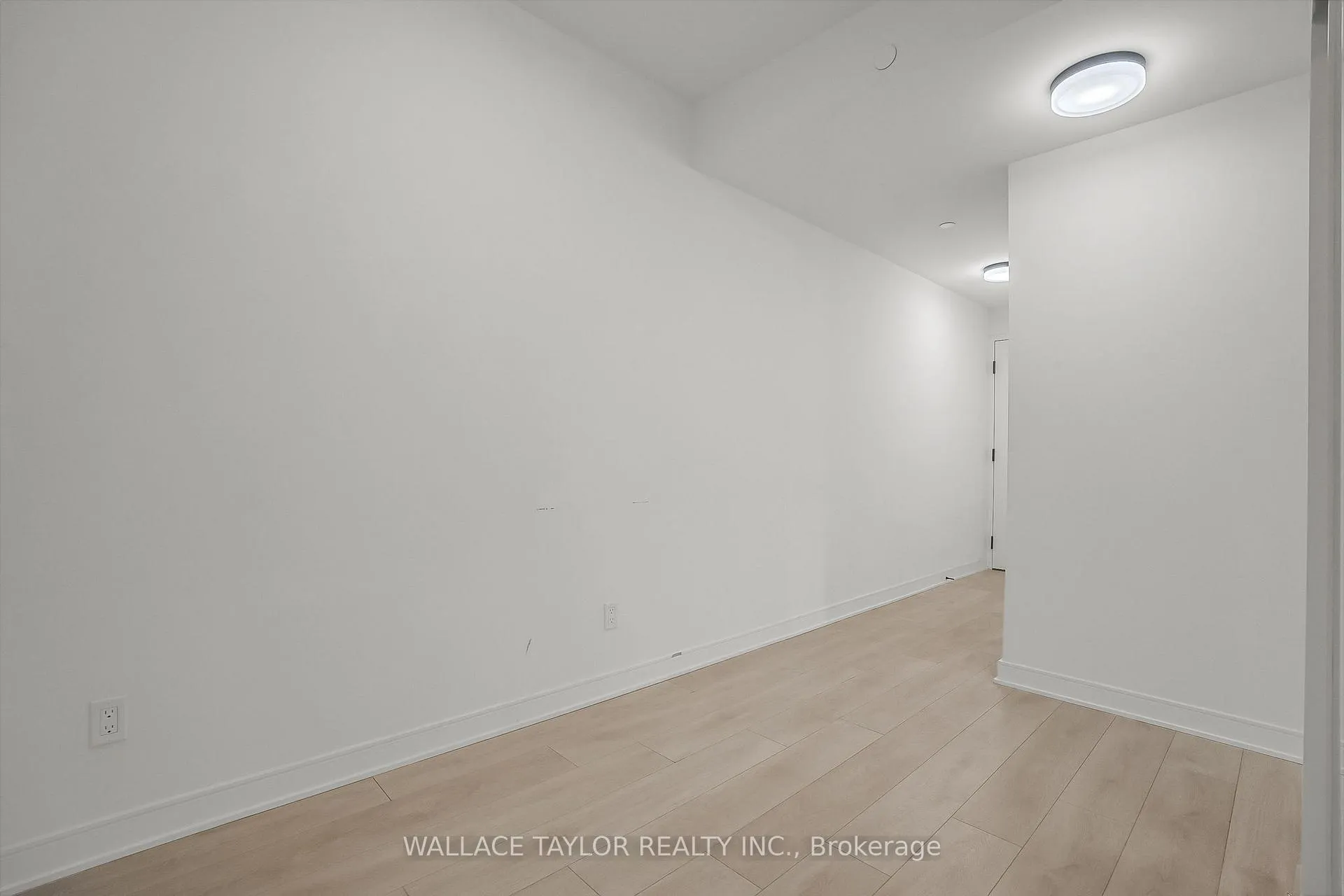 Photo 7 of Unit 12, 35 Rolling Mills Road, Toronto, Waterfront Communities — HOMEH