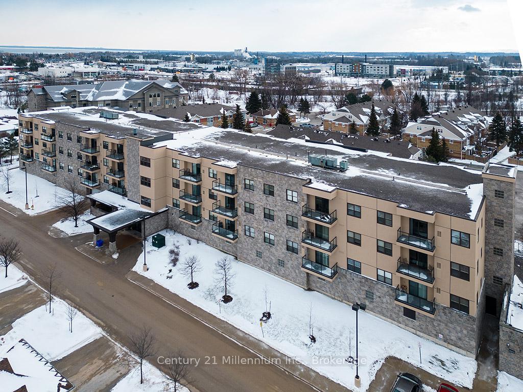 Photo 4 of Unit 404, 91 Raglan Street, Collingwood — HOMEH