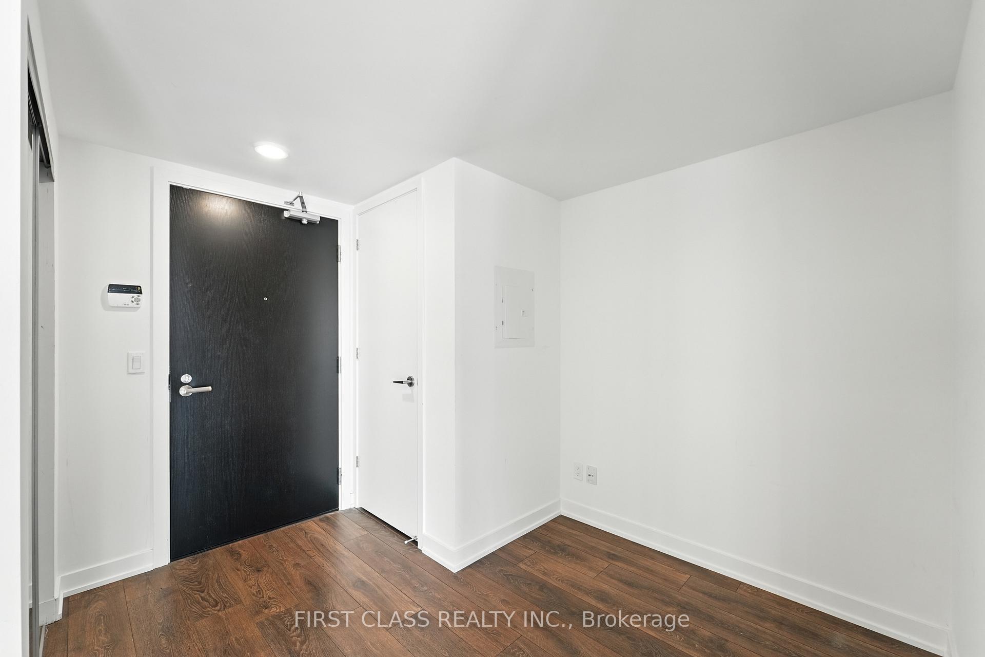 Photo 9 of Unit 1802, 501 Yonge Street, Toronto, Church-Yonge Corridor — HOMEH