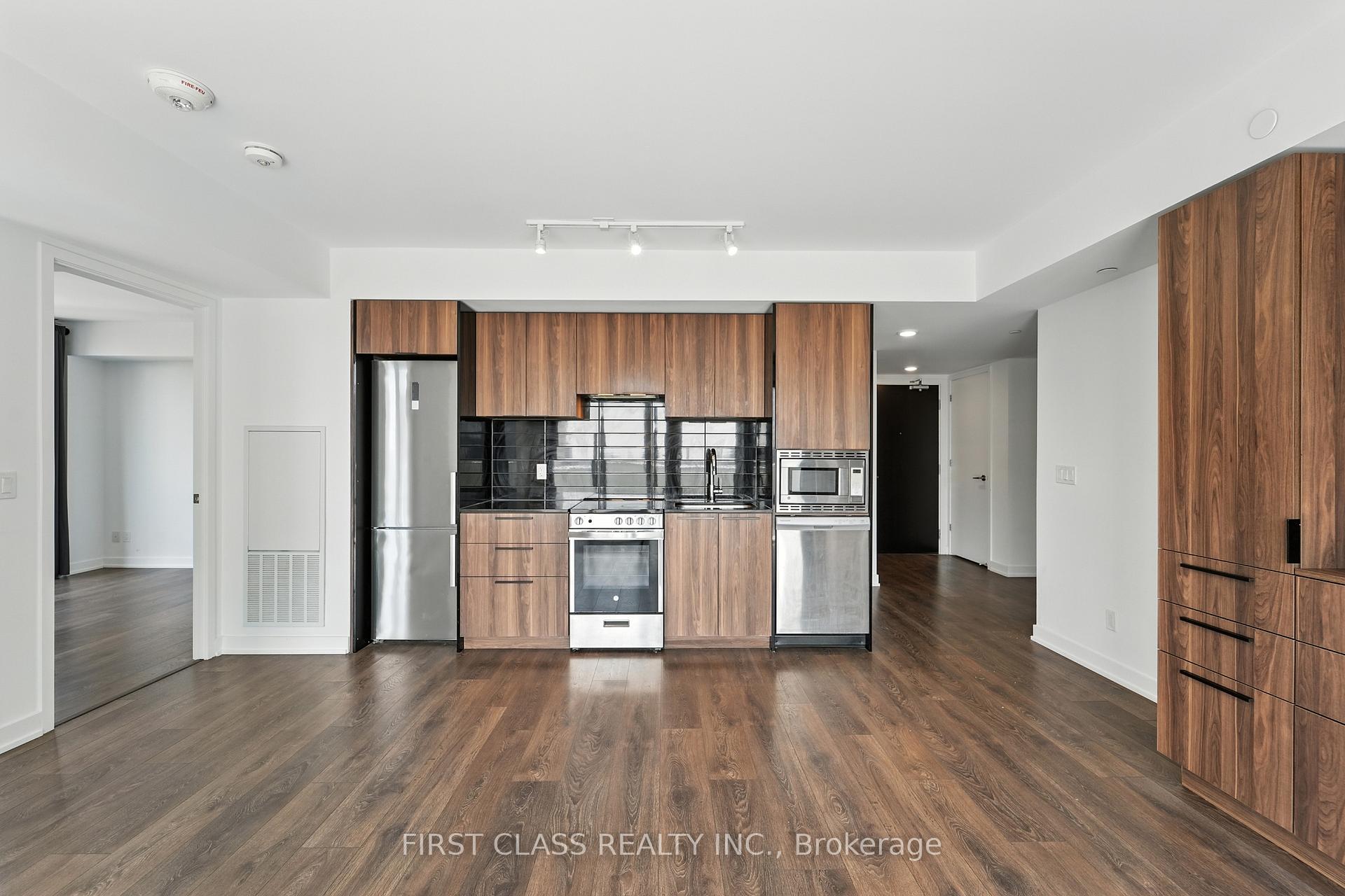Photo 12 of Unit 1802, 501 Yonge Street, Toronto, Church-Yonge Corridor — HOMEH