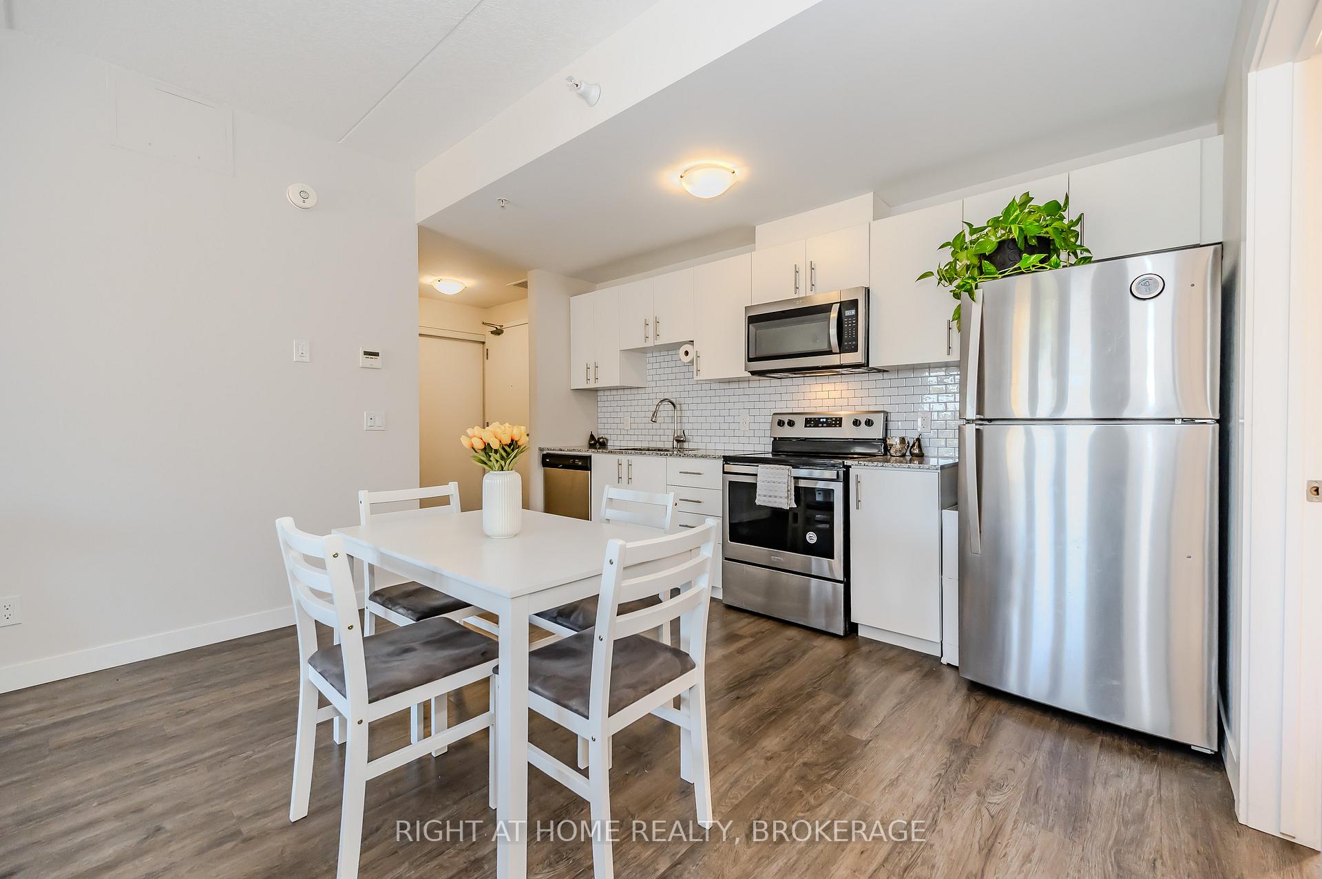 Photo 7 of Unit 103, 175 Commonwealth Street, Kitchener, Larentian West — HOMEH