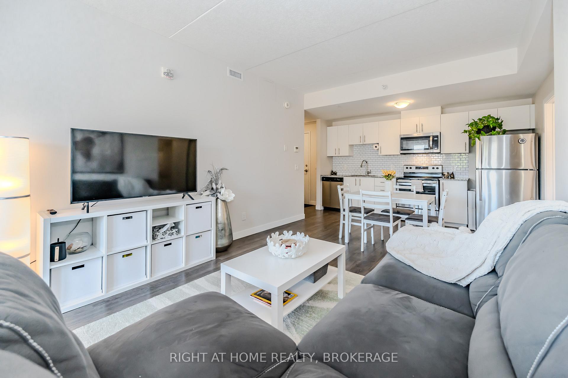 Photo 16 of Unit 103, 175 Commonwealth Street, Kitchener, Larentian West — HOMEH