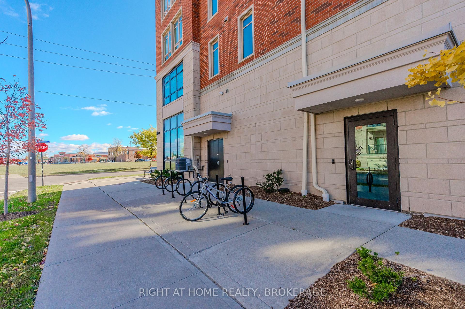 Photo 32 of Unit 103, 175 Commonwealth Street, Kitchener, Larentian West — HOMEH