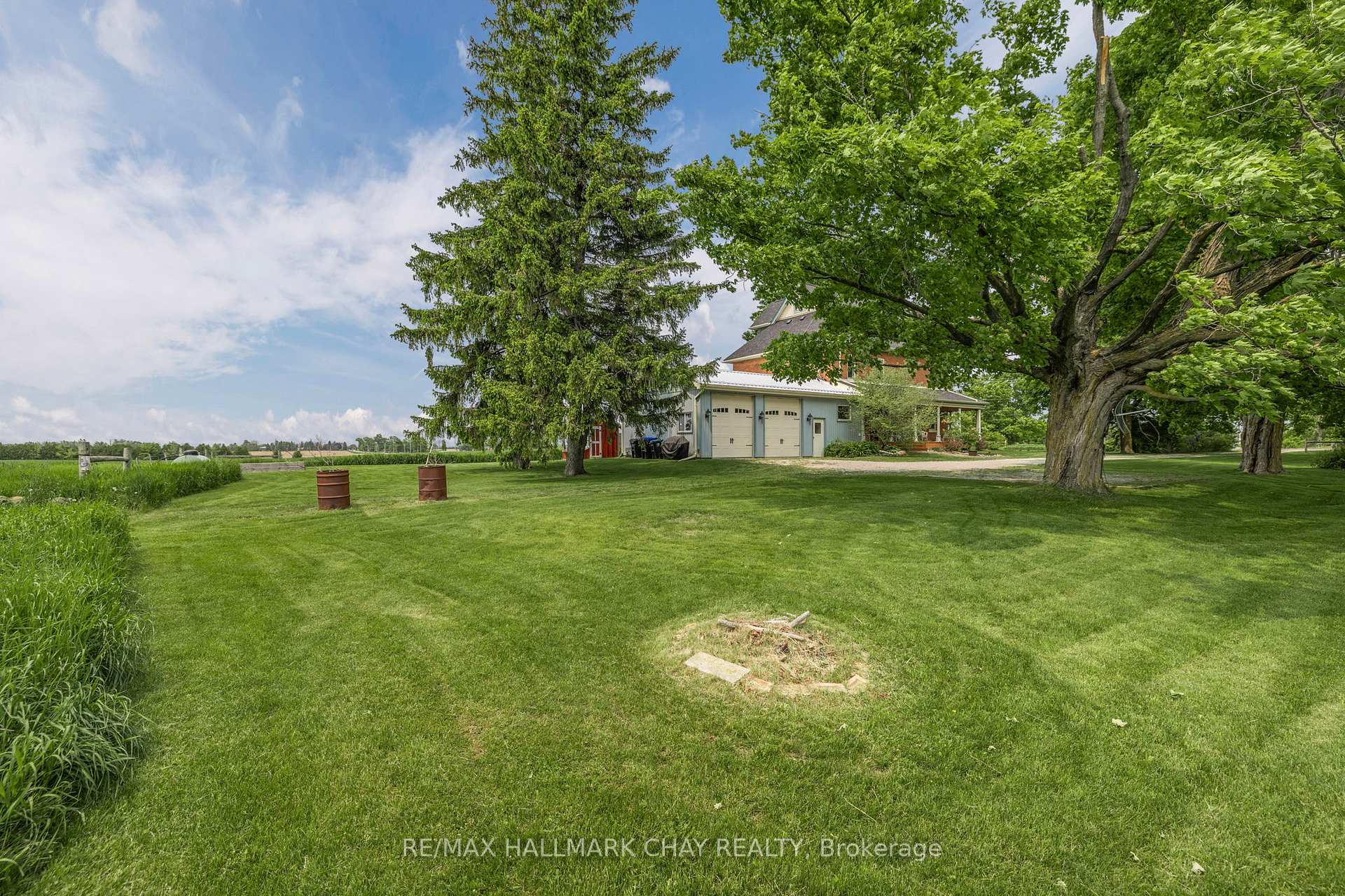 Photo 5 of 4735 20th Side Road, Essa, Rural Essa — HOMEH